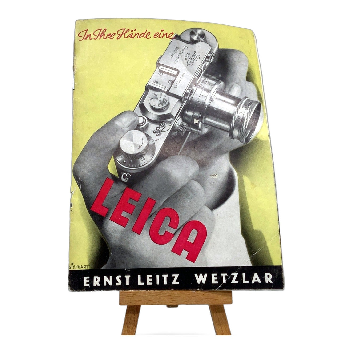 Leica In Ihren Händen eine Leica stark gebrauchtes Infoheft Deutsch