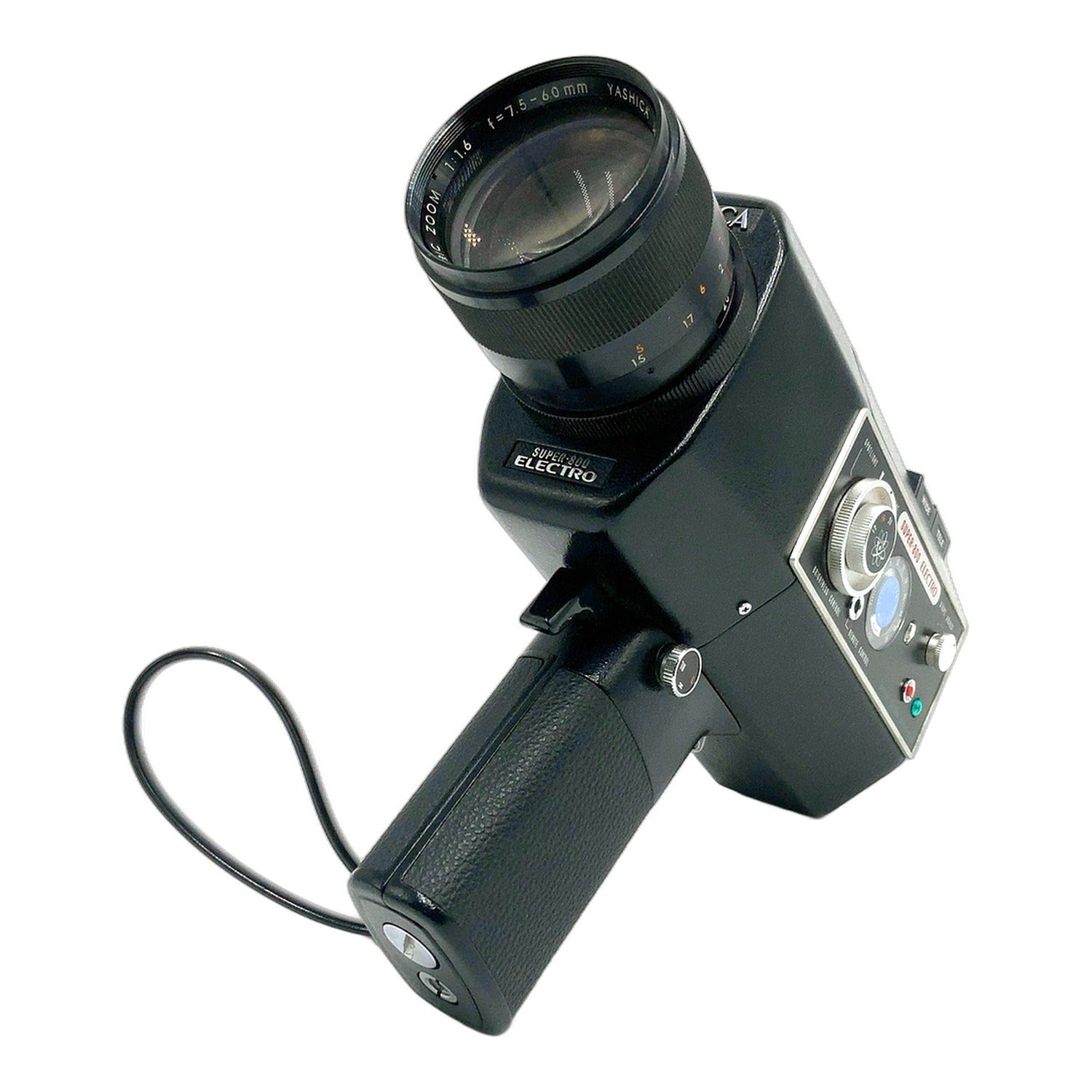 Yashica Super-800 Electro Filmkamera Yashinon-DX Electric Zoom 7,5-60mm 1:1.6