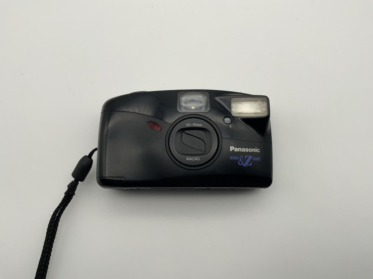 Panasonic C-2200zm mini &amp; zoom 35-70mm Macro autofocus analog camera AF compact