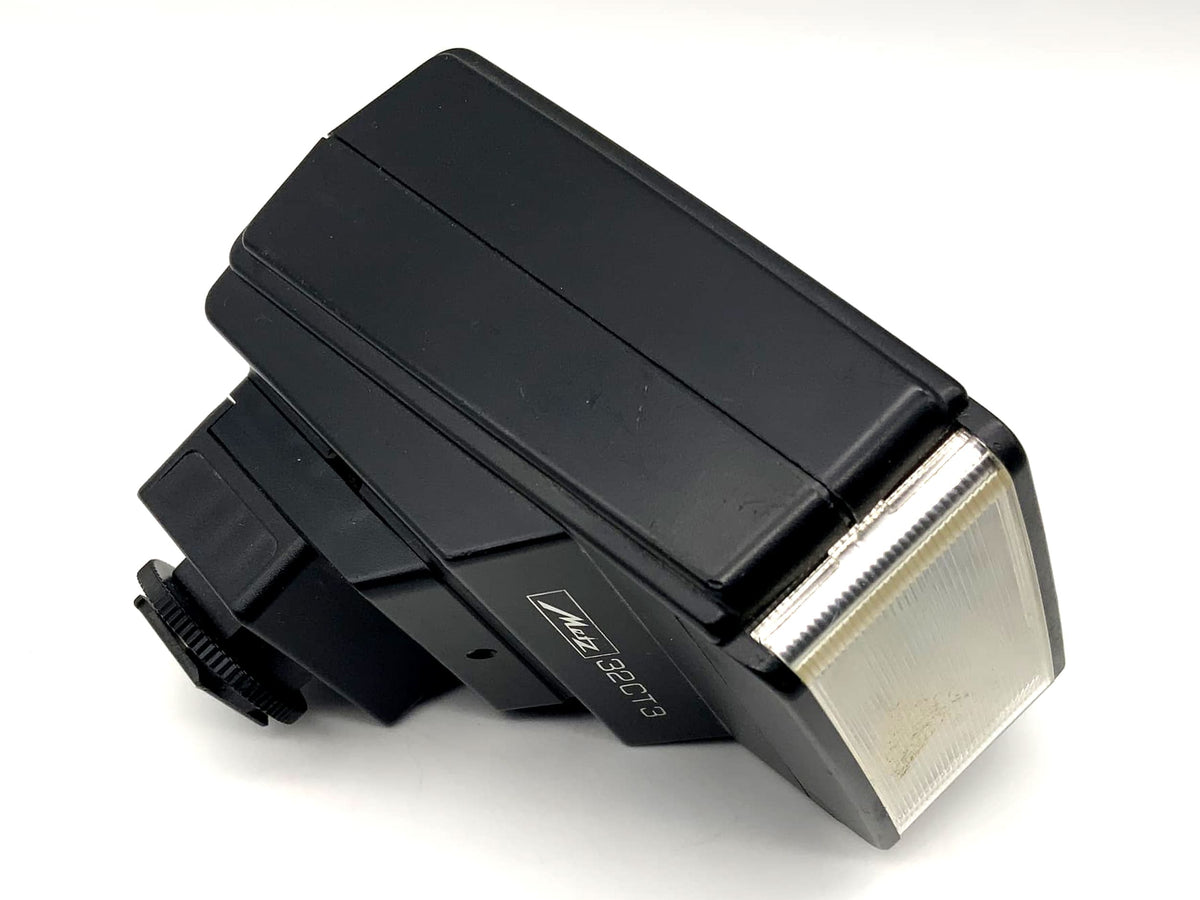 Metz 32 CT 3 flash unit SCA 343 for Nikon camera flash, on-camera flash, flash light