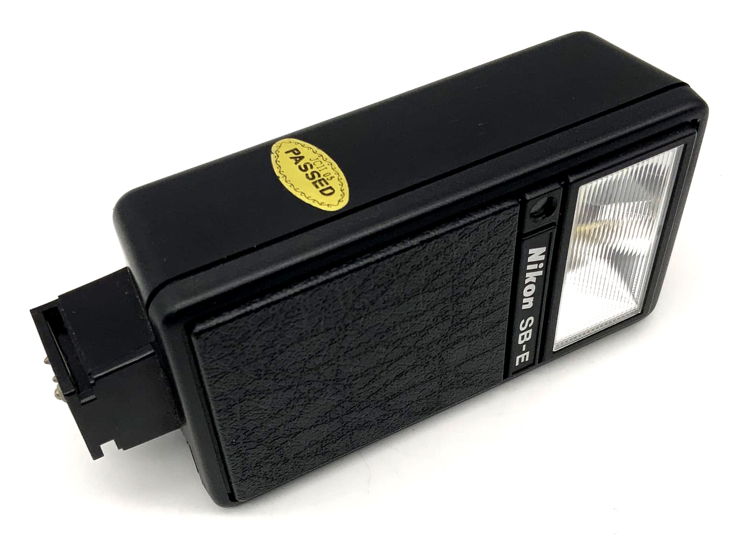 Flash Nikon Speedlight SB-E pour appareils photo Nikon FE, FM et EM
