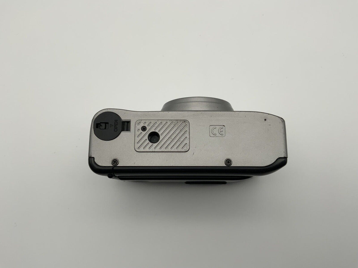Appareil photo analogique Konica Photo Fun Super Zoom, objectif Konica 38-110, autofocus AF