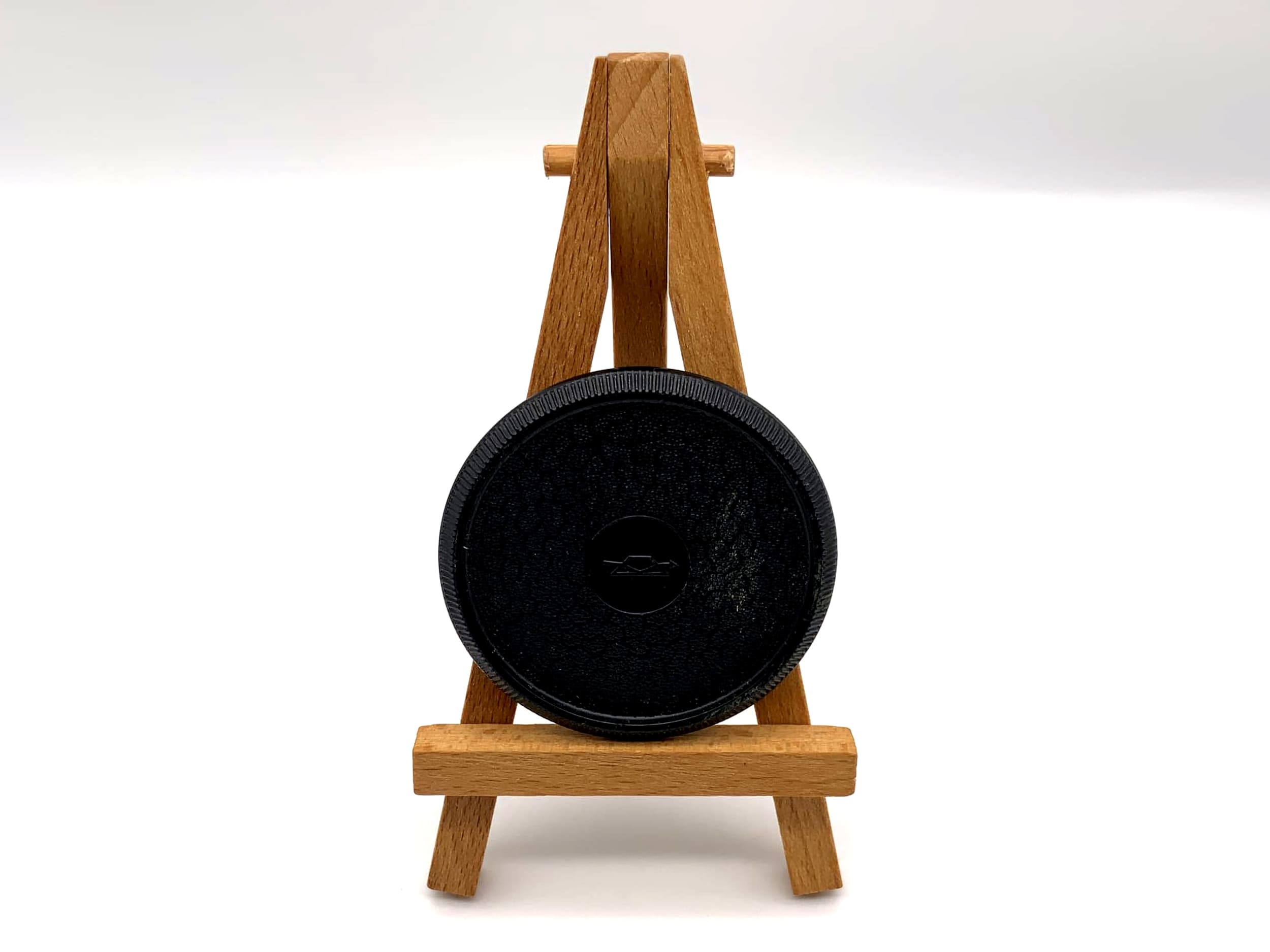 Zenit lens front cap 52mm screw-in lens cap