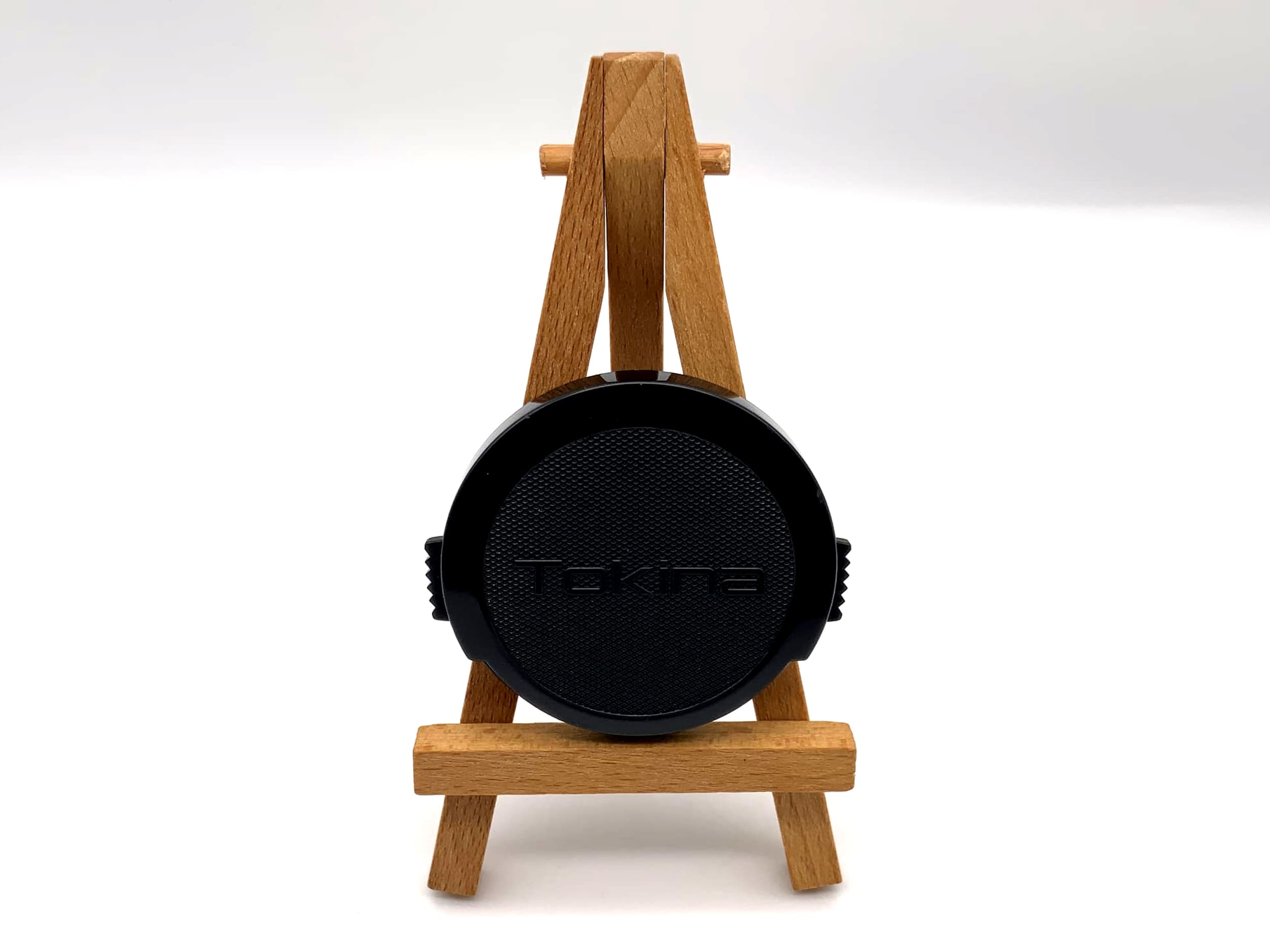 Tokina lens front cap 52mm lens cap