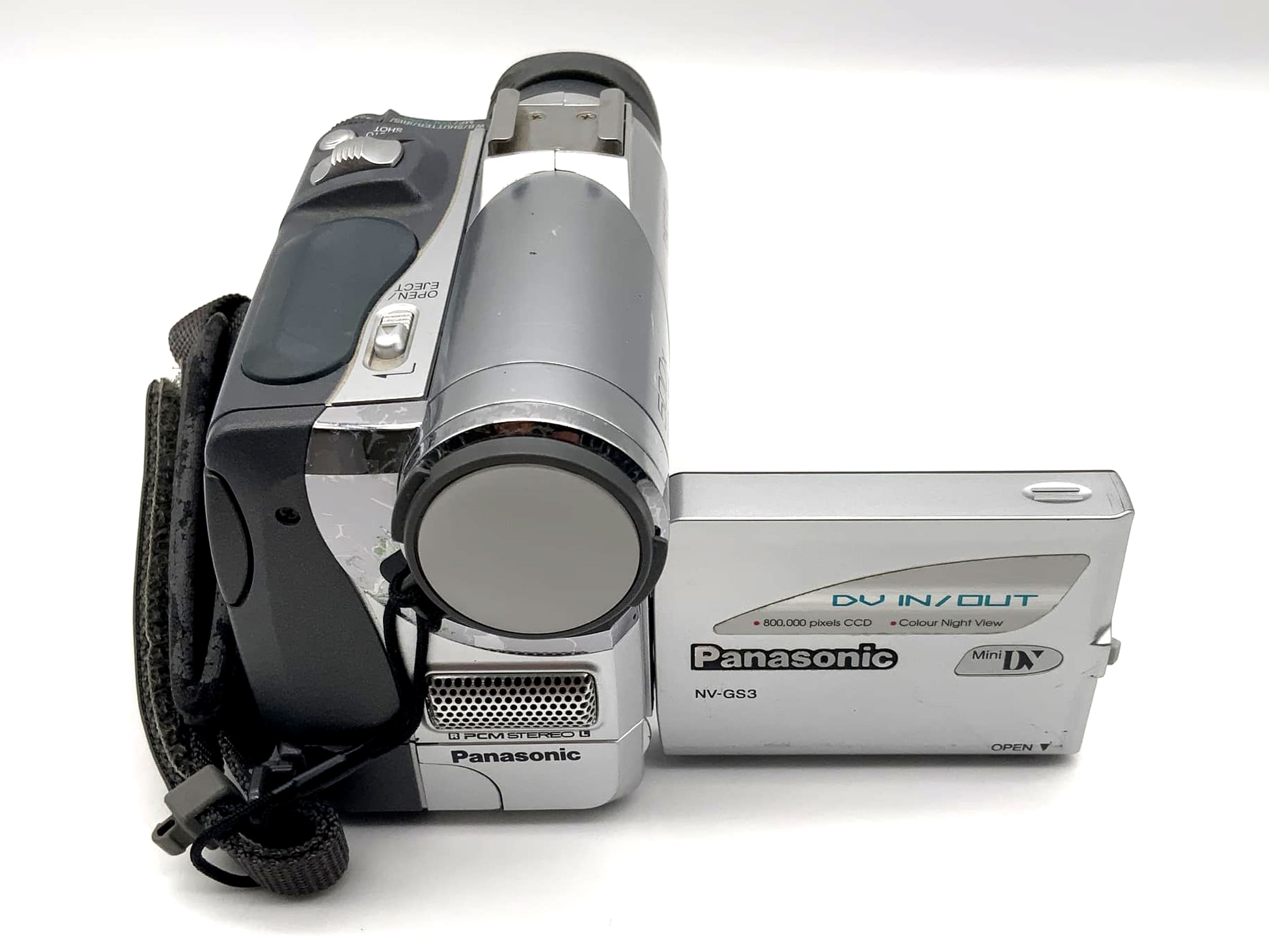 Caméscope Panasonic NV-GS3 NV-GS3EG avec batterie