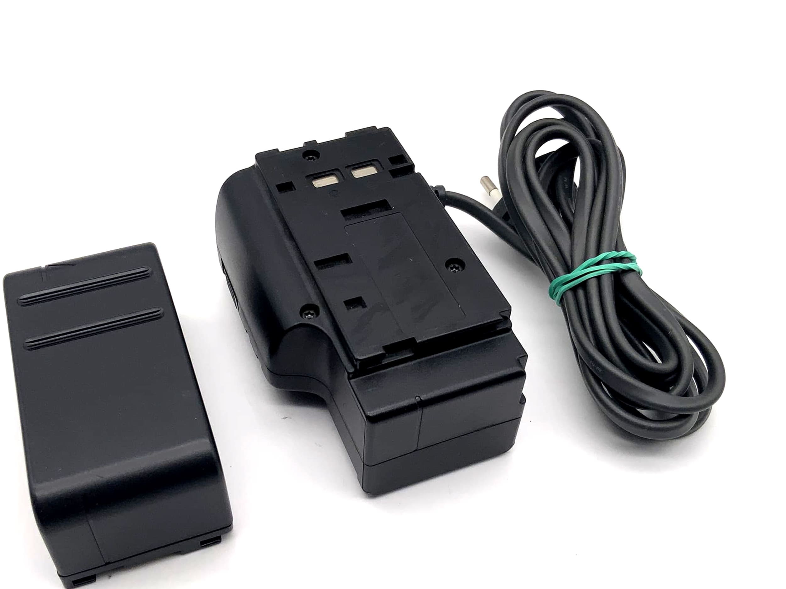 Caméscope Sony Handycam Hi8 CCD-TR2000E avec batterie