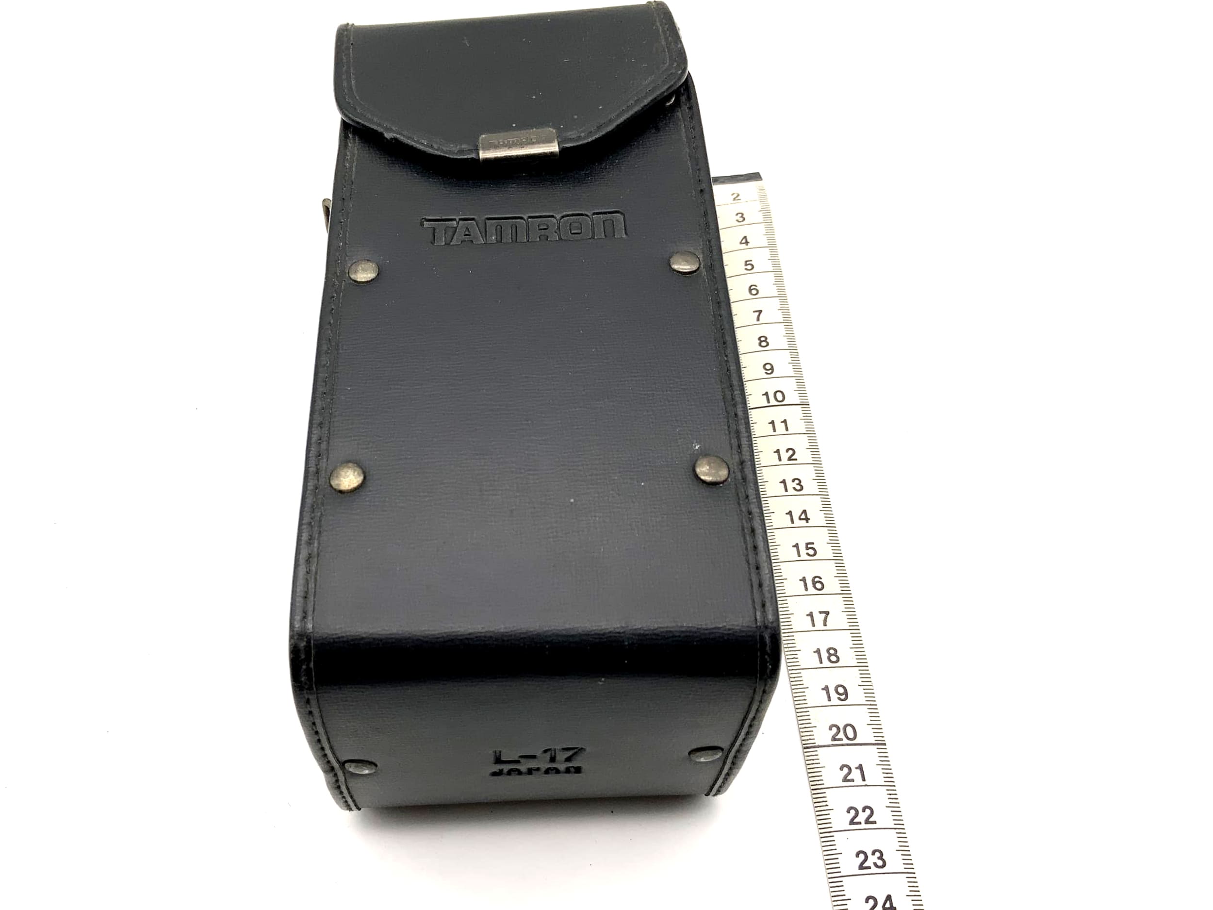 Tamron black lens case, approx. 21x9cm, rectangular, universal hard lens case