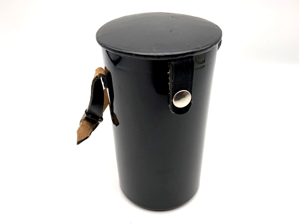 Carquois noir env. 13,5 x 7 cm, prix conseillé 8,50 €, étui universel pour objectif, étui rigide pour objectif