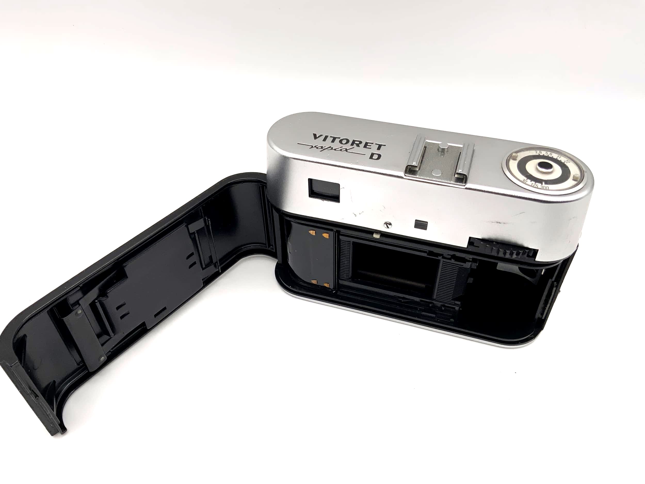 Appareil photo à viseur Voigtländer Vitoret D avec Color Lanthar 40mm 2.8 35mm Prontor 300