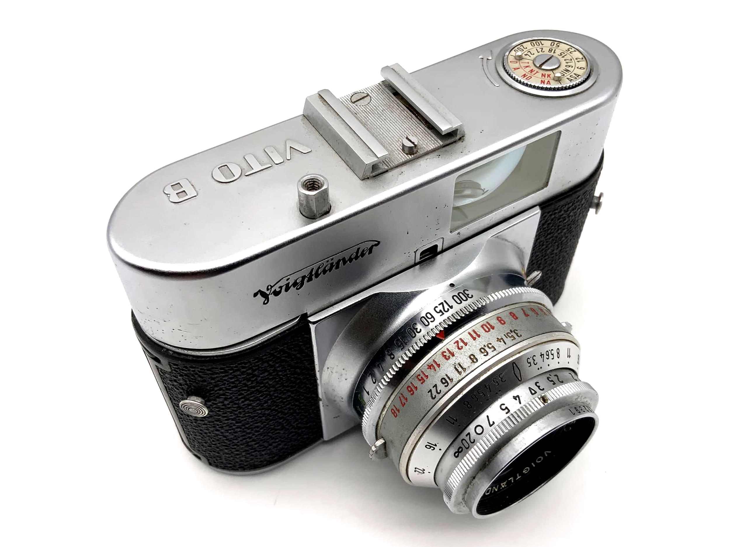Appareil photo télémétrique Voigtländer Vito B avec objectifs Color Skopar 50 mm 1:3,5 et Prontor SVS 35 mm.