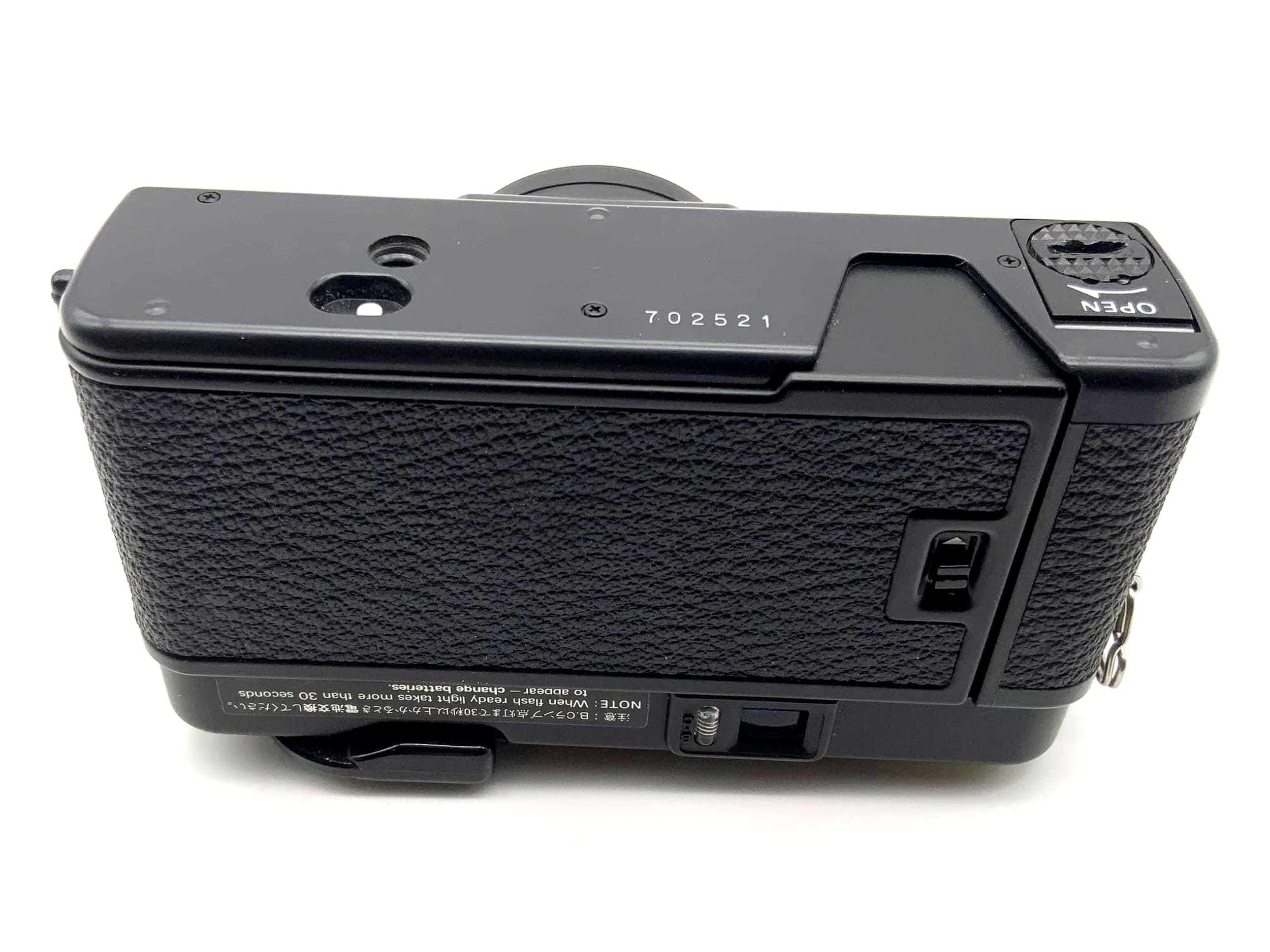 Konica C35 AF2 rangefinder camera with Hexanon 38mm 1:2.8 35mm compact camera