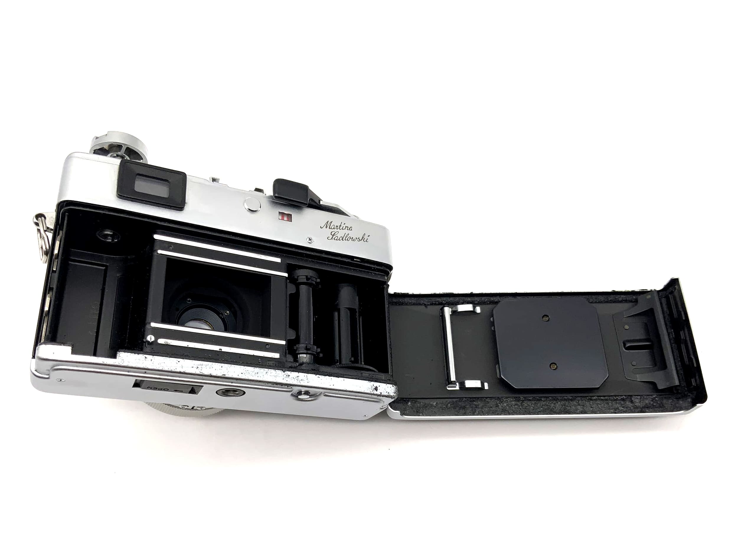 Canon Canonet 28 viewfinder camera with Canon 40mm f/2.8 lens, 35mm compact camera