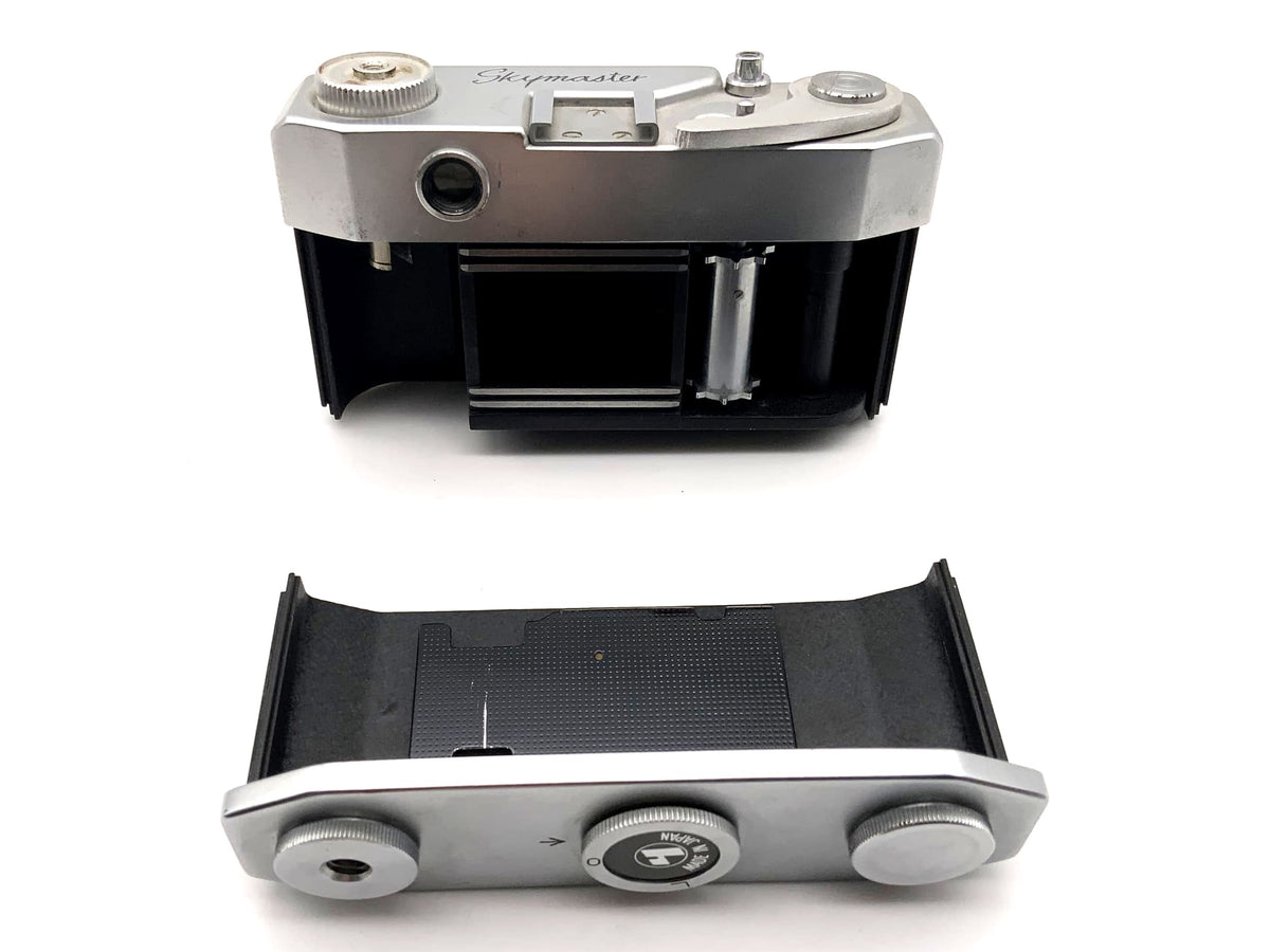 Skymaster vintage viewfinder camera with Luminor Anastigmat 45mm 1:2.8 35mm