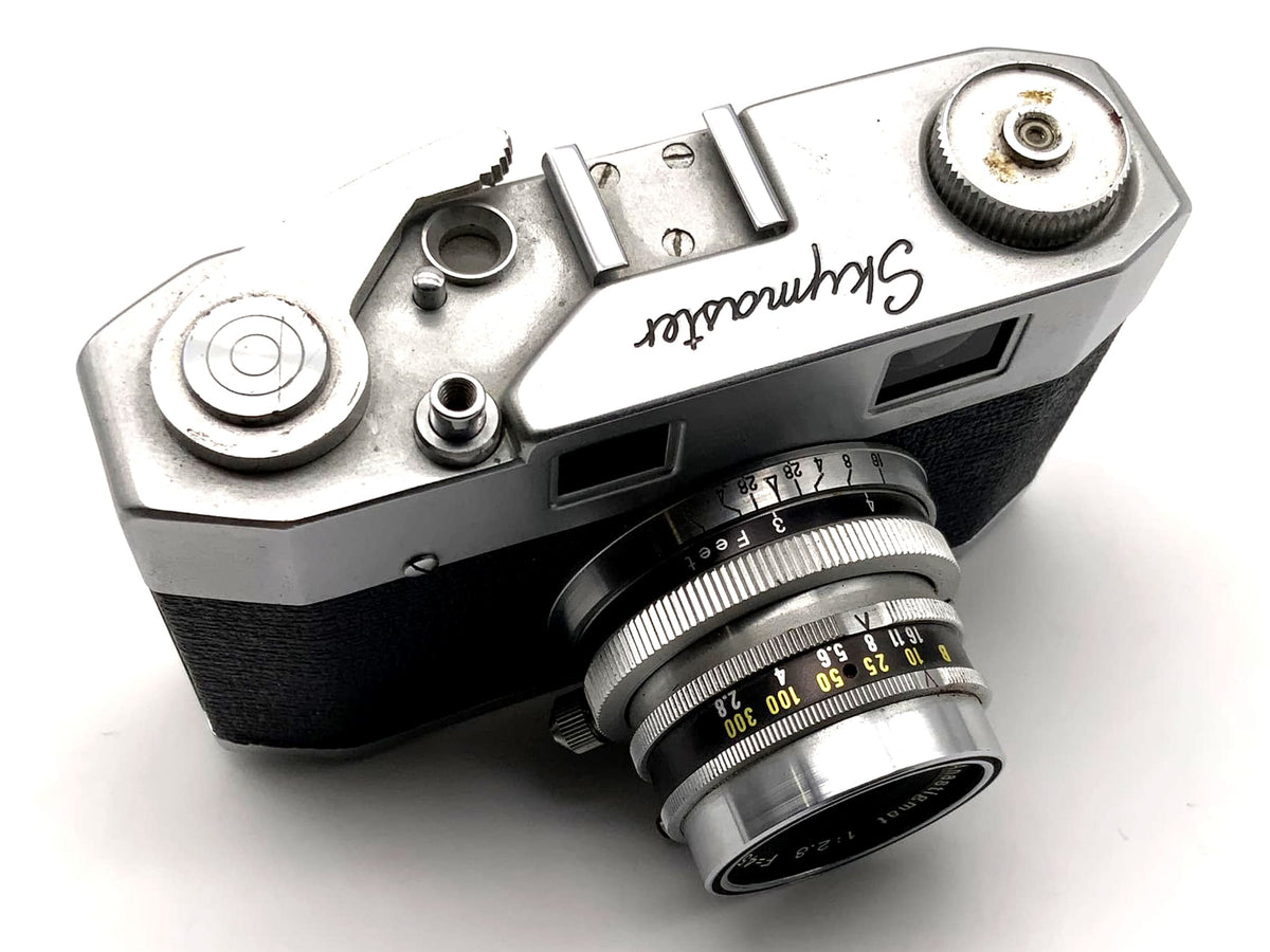 Skymaster vintage viewfinder camera with Luminor Anastigmat 45mm 1:2.8 35mm