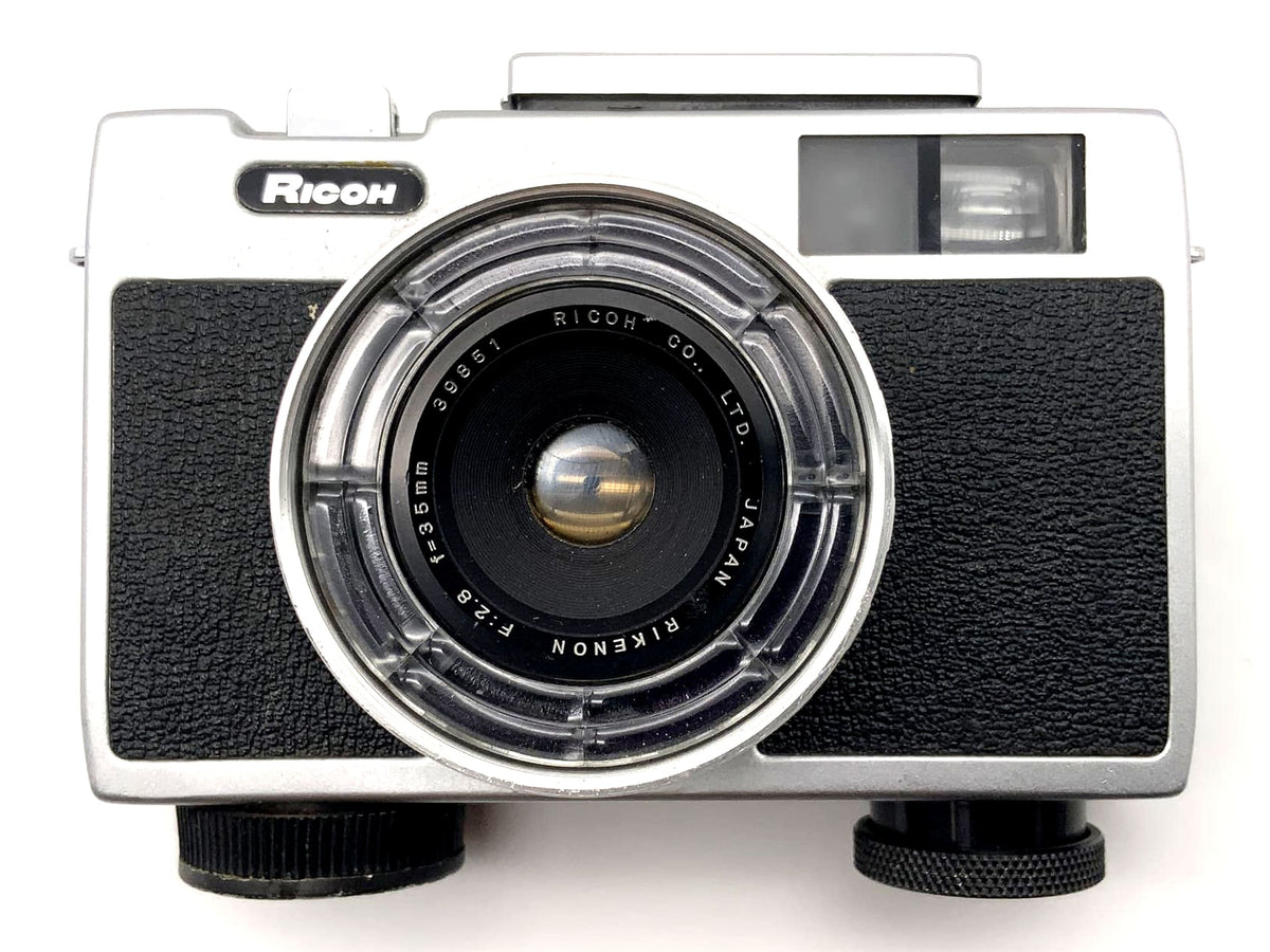 Ricoh Auto 126 viewfinder camera with Rikenon 35mm 1:2.8 lens, 126 film compact camera