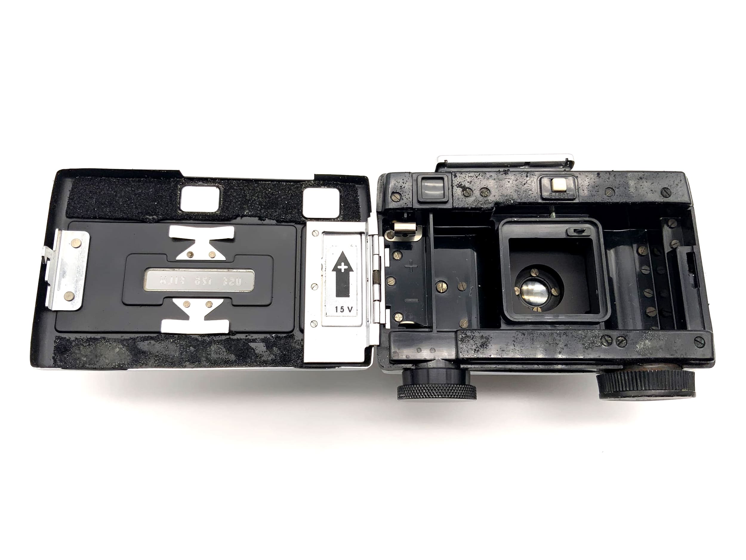 Appareil photo compact Ricoh Auto 126 avec viseur et objectif Rikenon 35 mm 1:2.8, format 126.