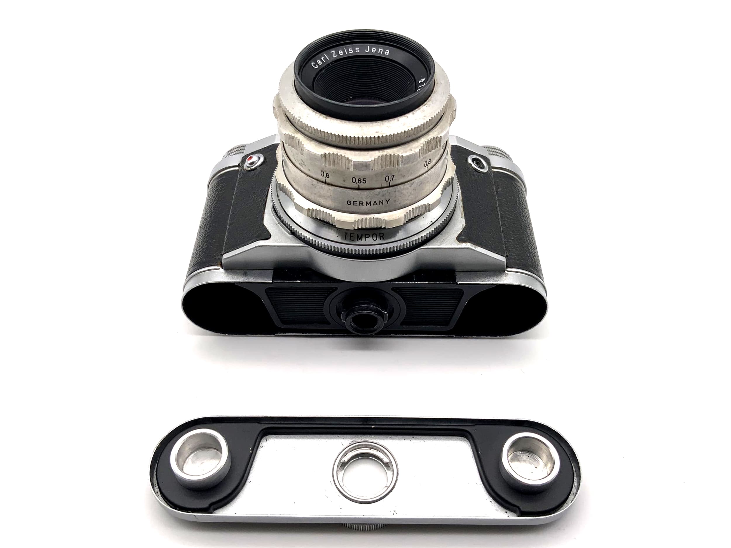 Altix Tempor viewfinder camera with Tessar 50mm 1:2.8 red T 35mm compact camera