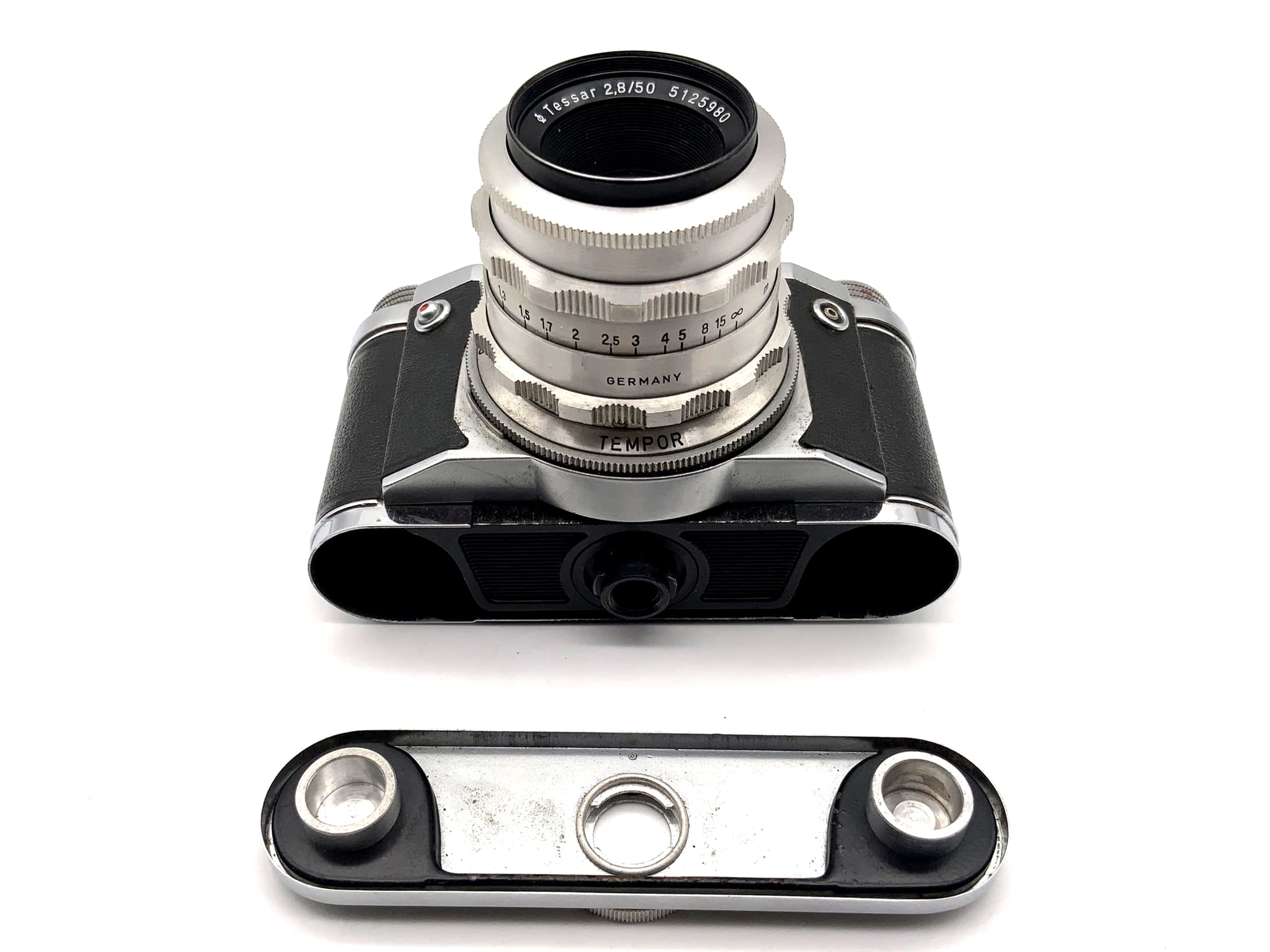 Appareil photo compact 35 mm Altix Tempor avec viseur et objectif Tessar 50 mm f/2,8