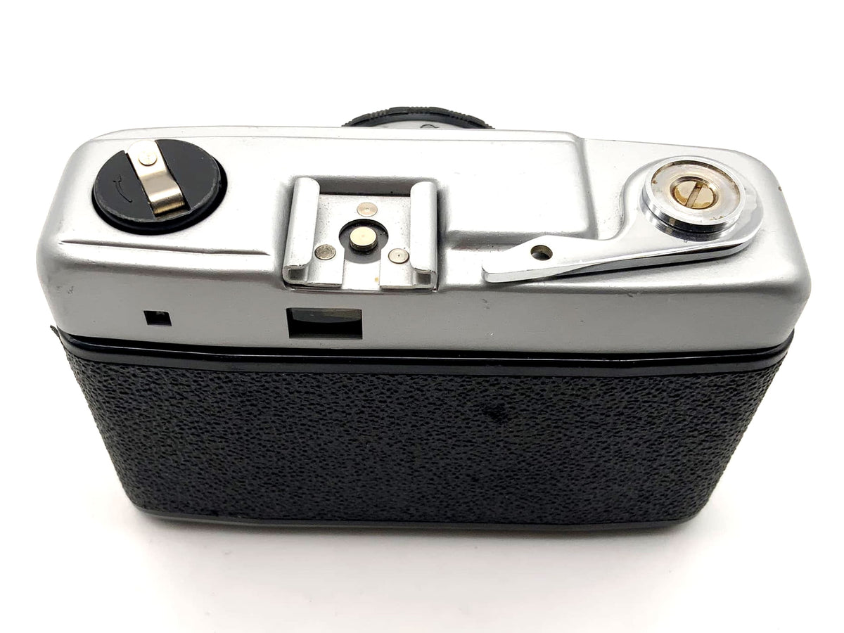 Appareil photo Beroflex Beroquick KB 135 avec viseur et objectif Meritar 45 mm f/2,8 35 mm