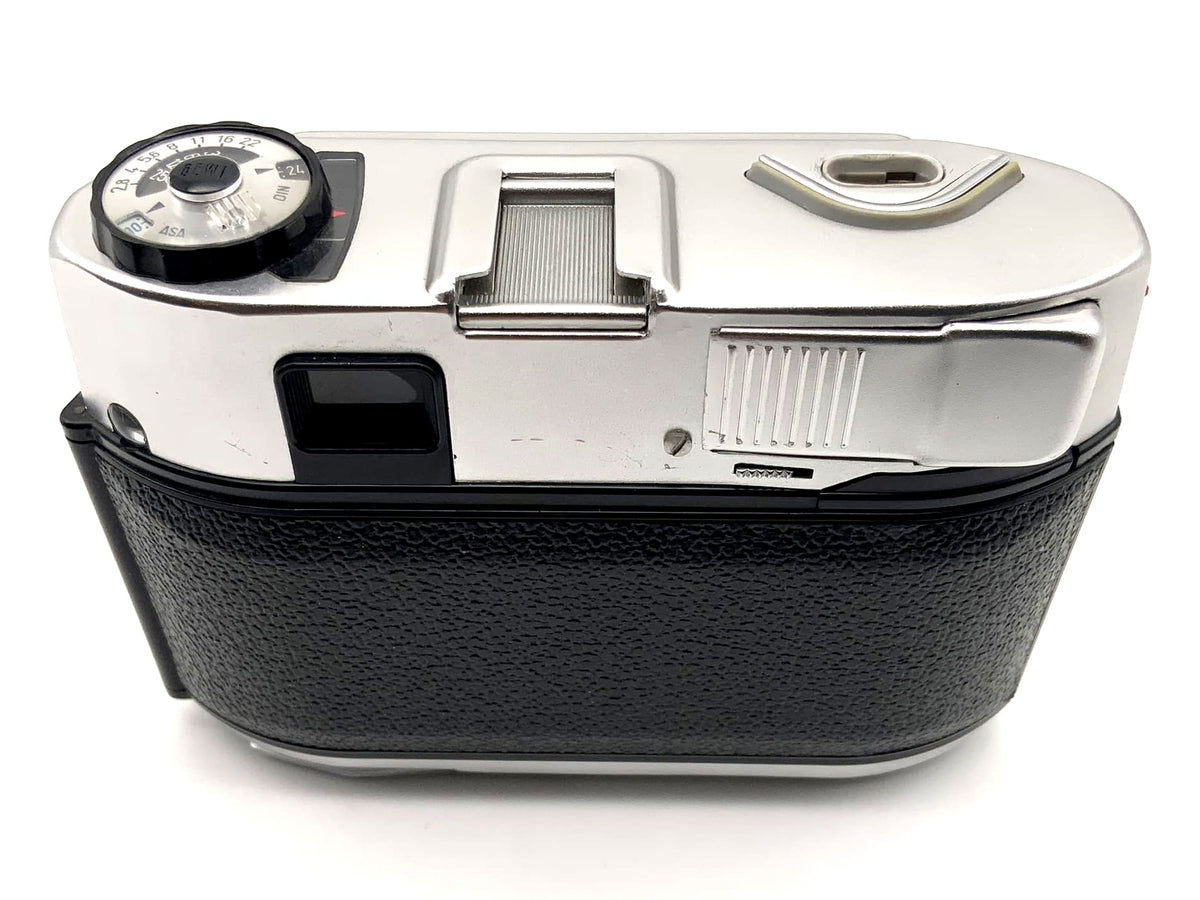 Balda Baldessa LF viewfinder camera with Isconar 45mm 1:2.8 35mm compact camera