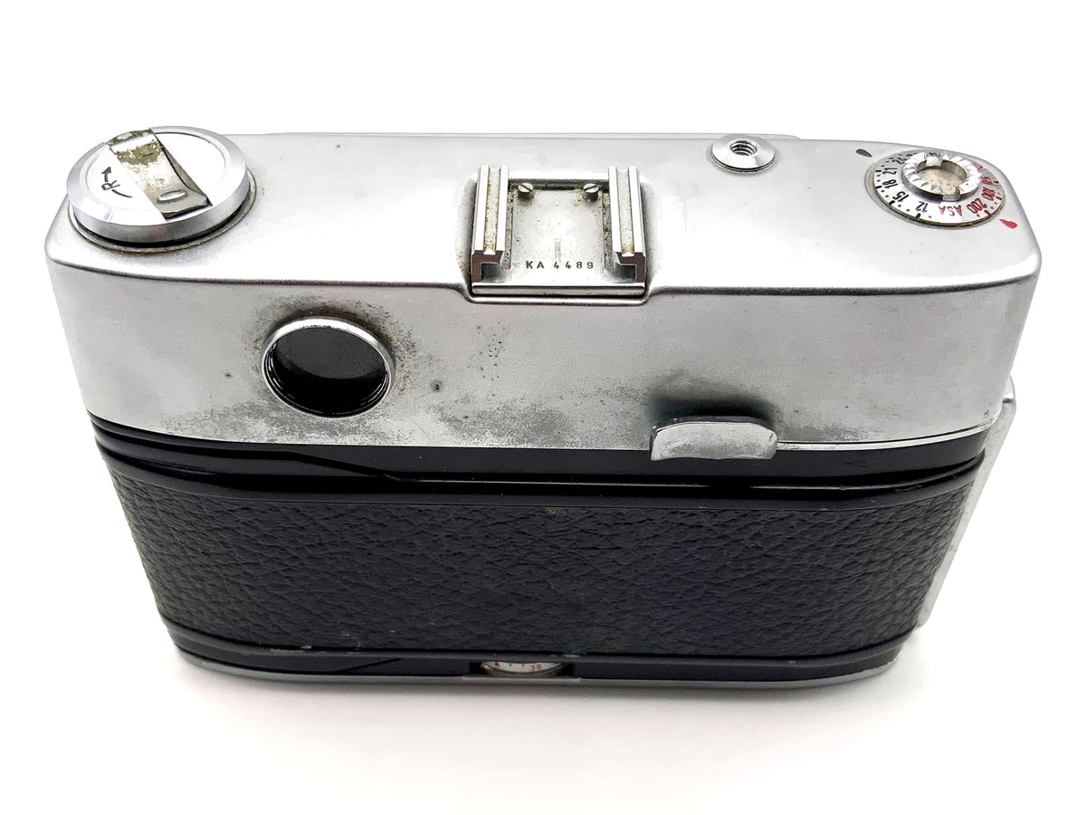 Agfa Selecta viewfinder camera with Apotar 45mm 1:2.8 35mm compact camera