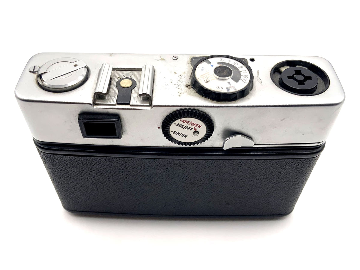 Appareil photo Dacora Super Dignette avec viseur et objectif électrique 35 mm Isconar 45 mm f/2.8 CR