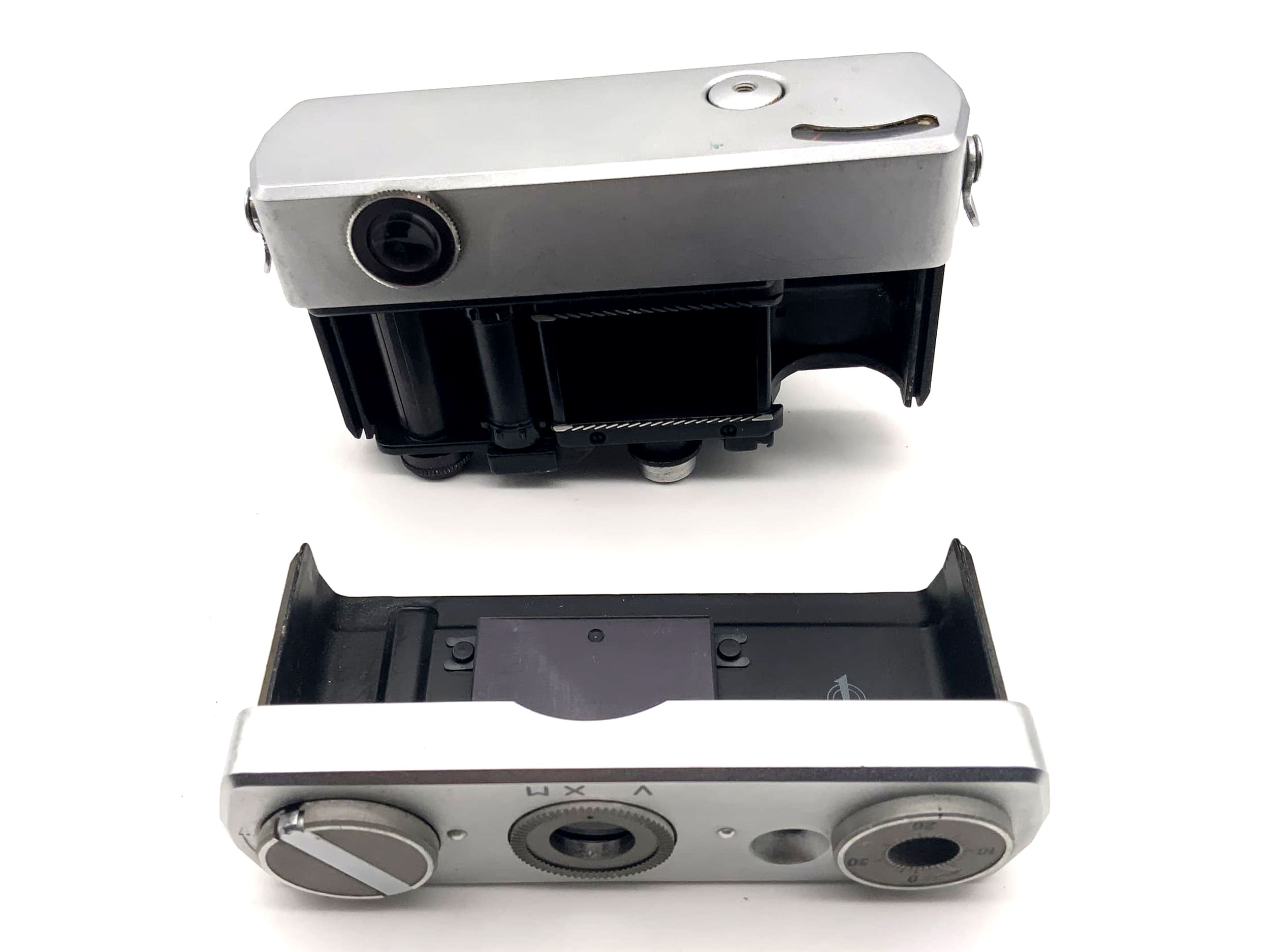 Appareil photo Carl Zeiss Werra avec viseur et objectif Tessar 50 mm f/2,8 Prestor RVS 35 mm