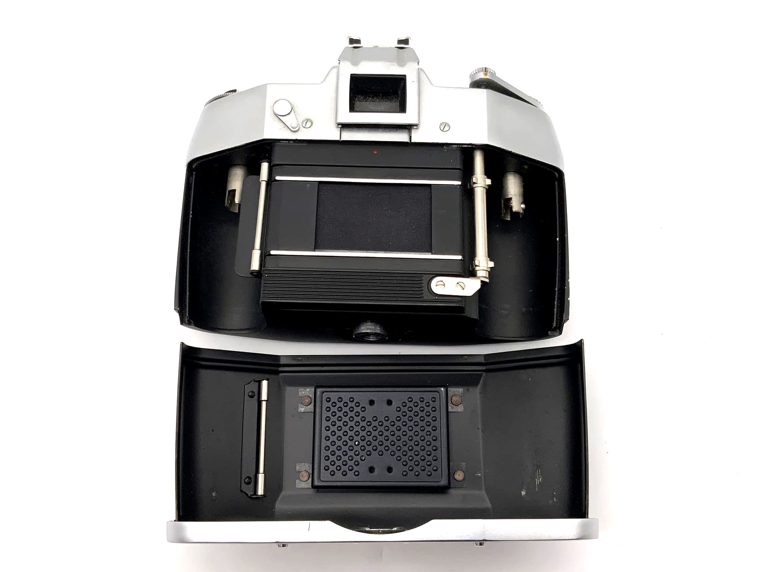 Ihagee Exa II b SLR 35mm single-lens reflex camera body (Exa)