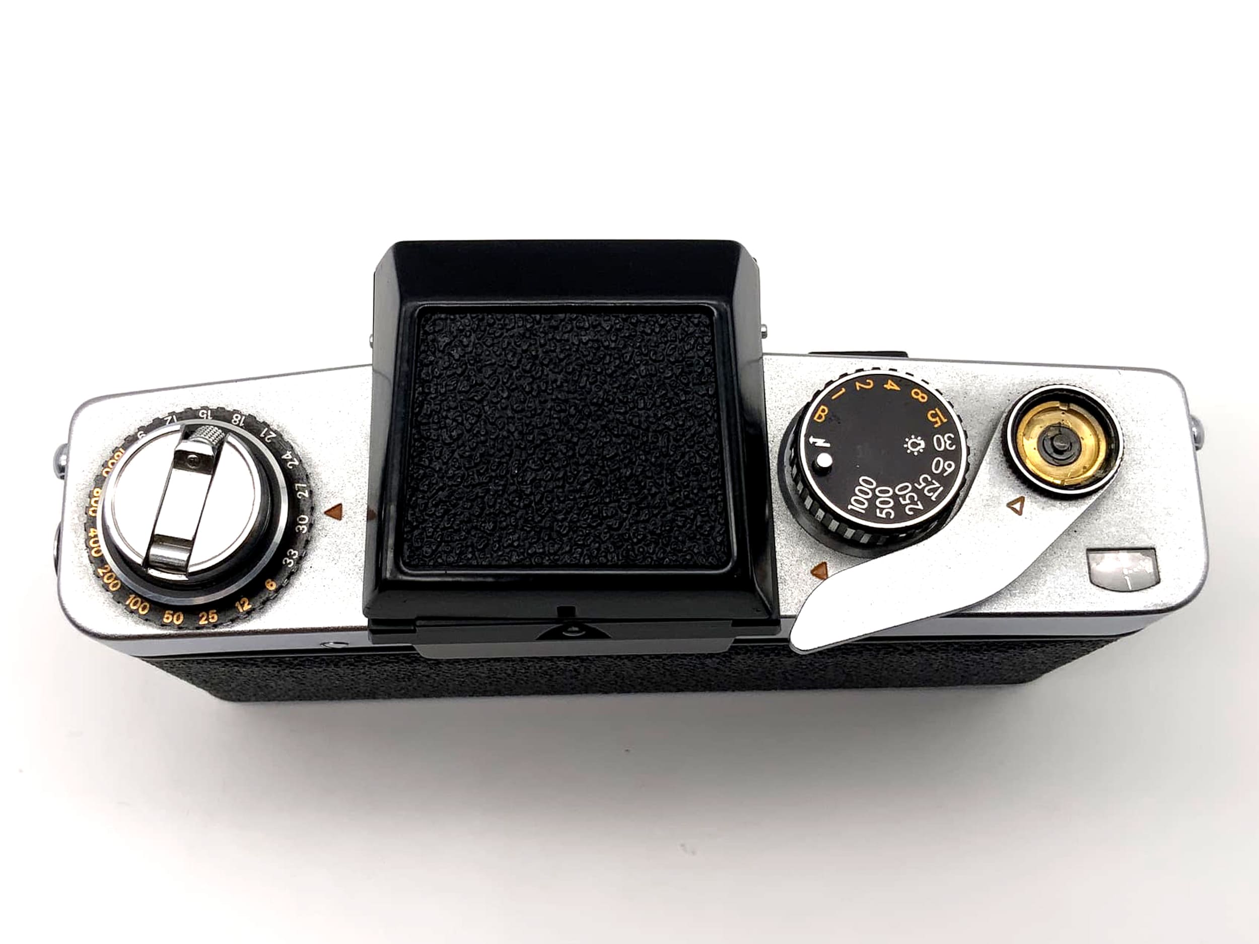 Exakta RTL 1000 SLR camera with viewfinder, 35mm camera body