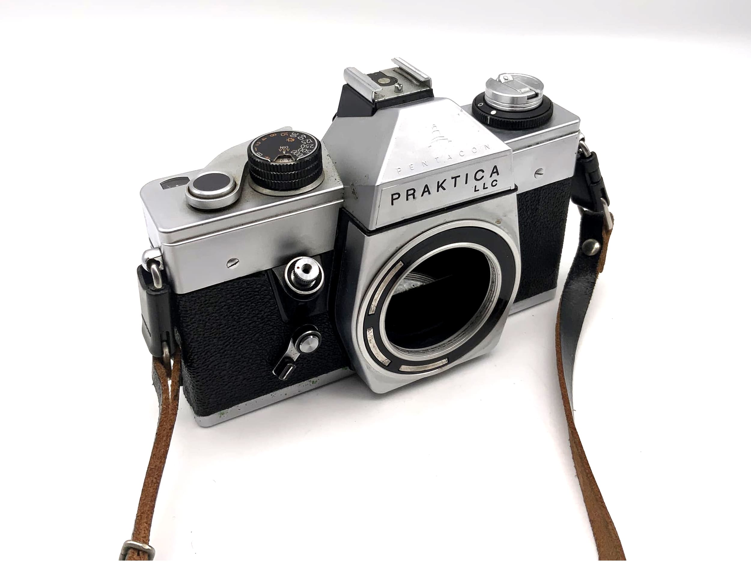Appareil photo reflex Praktica LLC, boîtier Pentacon 35 mm