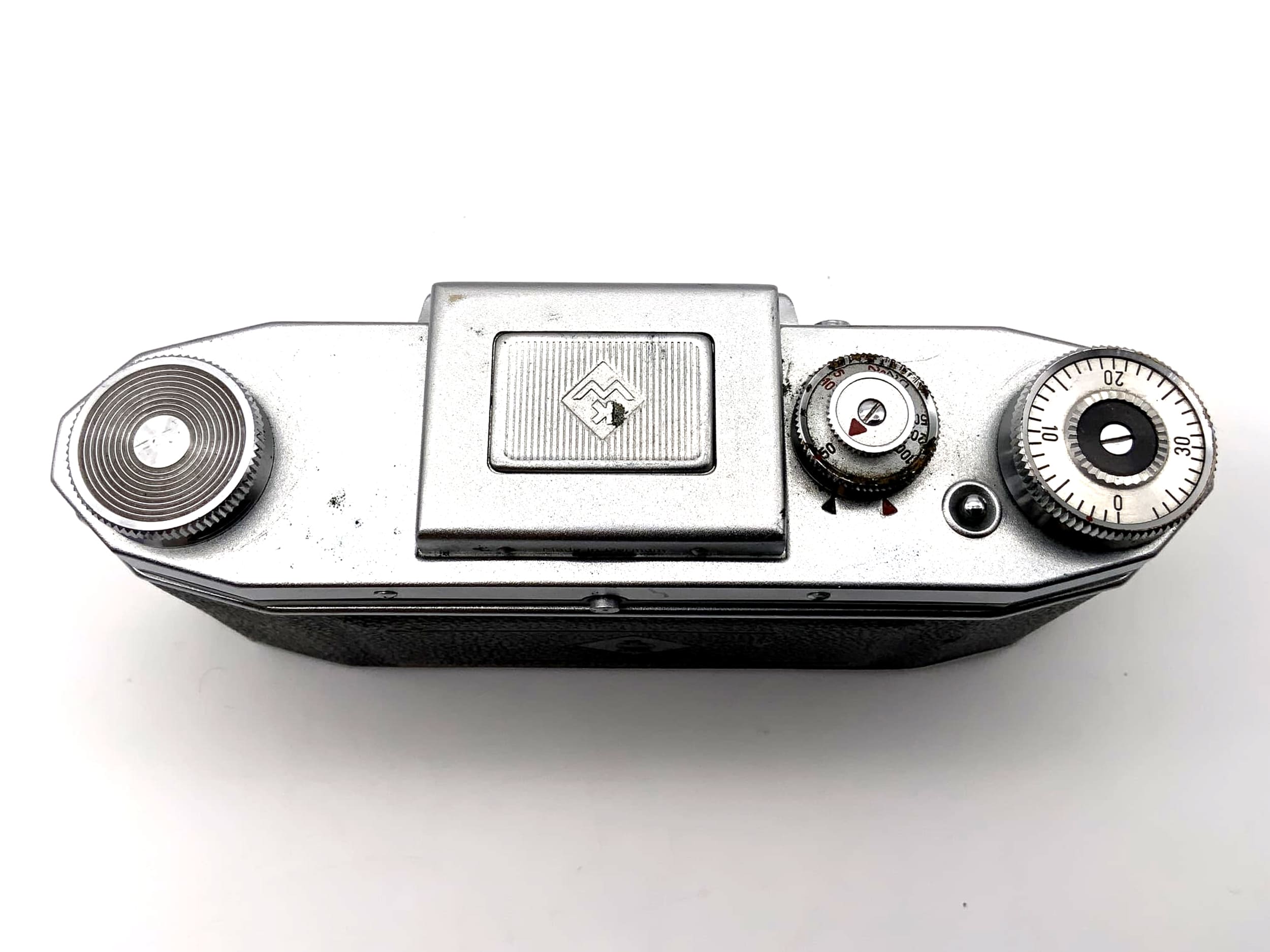 Prakticaflex FX SLR camera with waist-level finder Pentacon 35mm lens, body