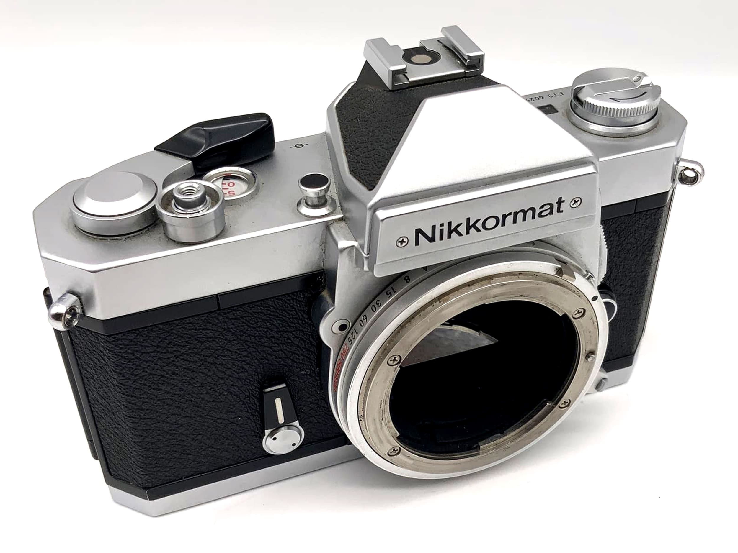 Nikon Nikkormat FT3 SLR camera! Light meter defective! 35mm camera body