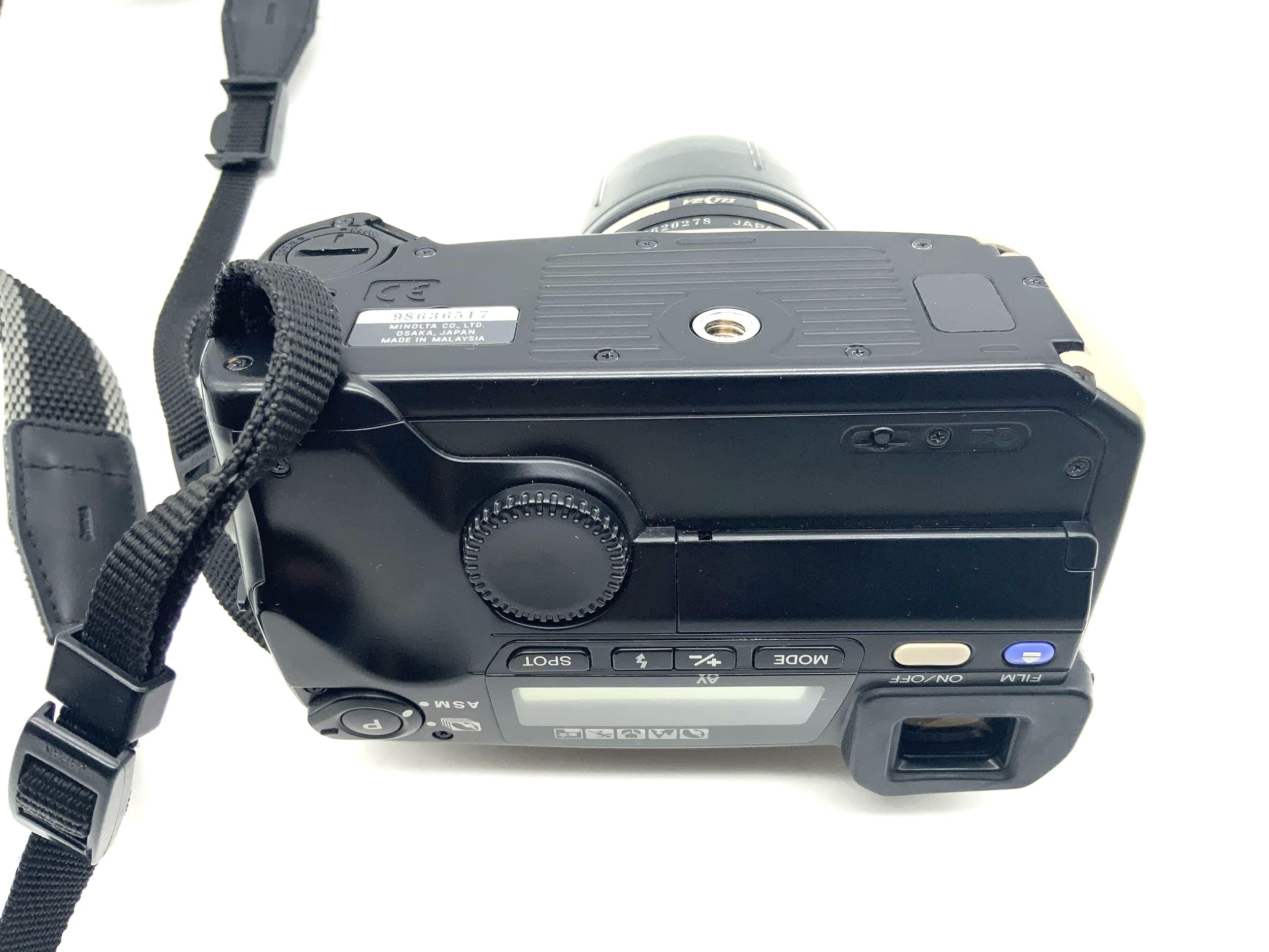 Appareil photo reflex Minolta Vectis S1 avec autofocus et objectif V 28-56 mm f/4 APS-C