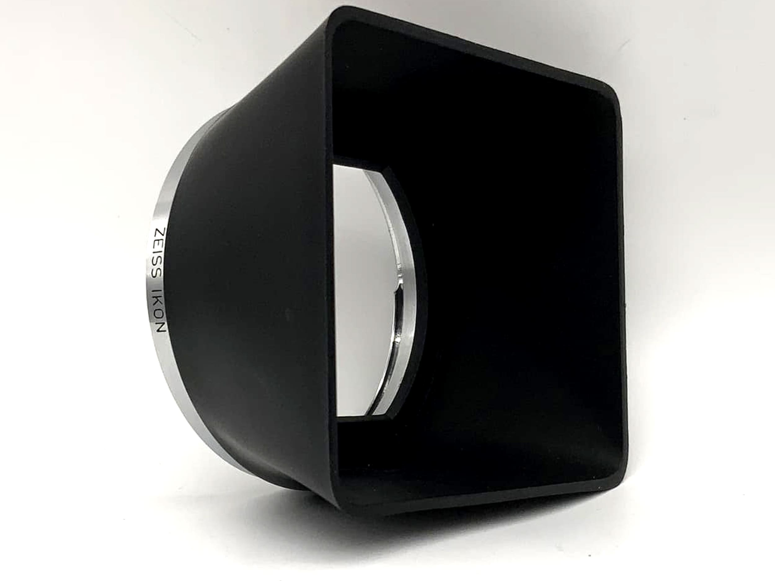 Pare-soleil Zeiss Ikon B56 pour objectif 50-135 mm en métal + étui