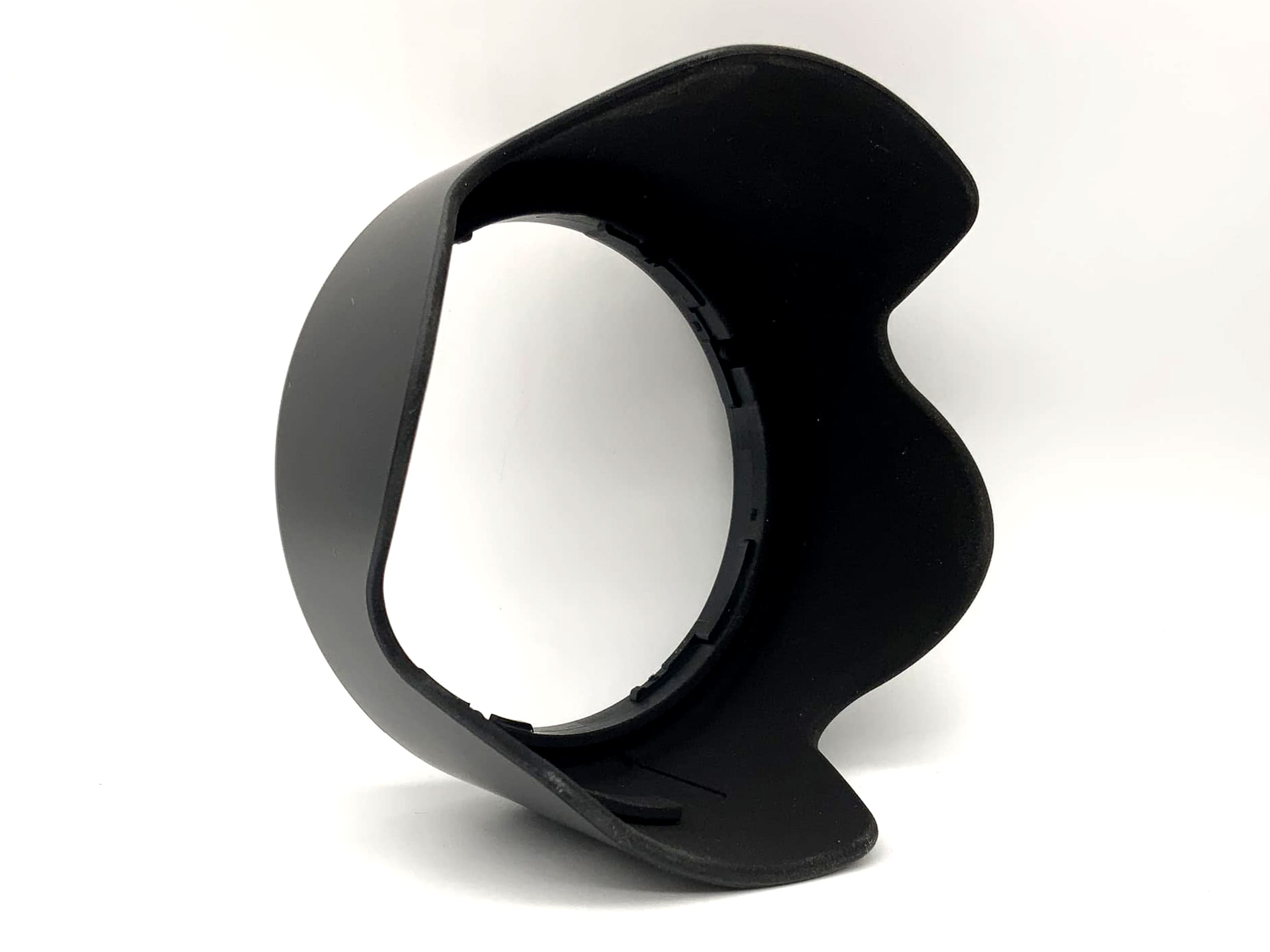 Pentax PH-RBJ 67mm lens hood with original packaging.