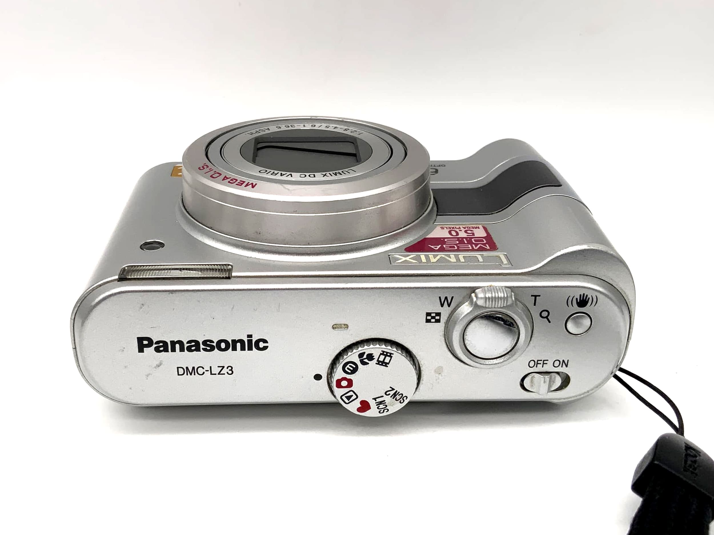Panasonic Lumix DMC-LZ3 with DC Vario 1:2.8-4.5/6.1-36.6 6x optical zoom