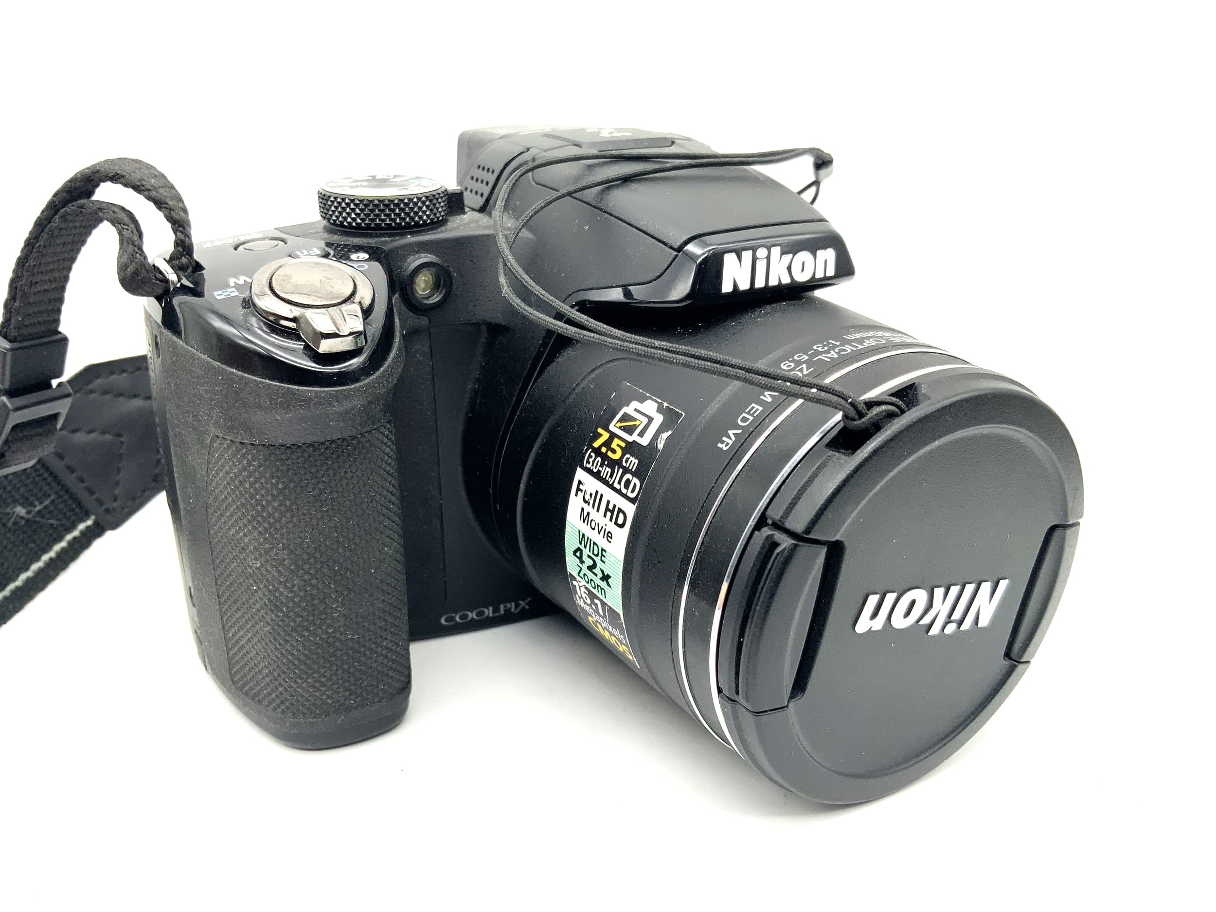 Nikon Coolpix P510 Nikkor Zoom optique grand angle 42x ED VR 4,3-180 mm 1:3-5,9 16,1 MP