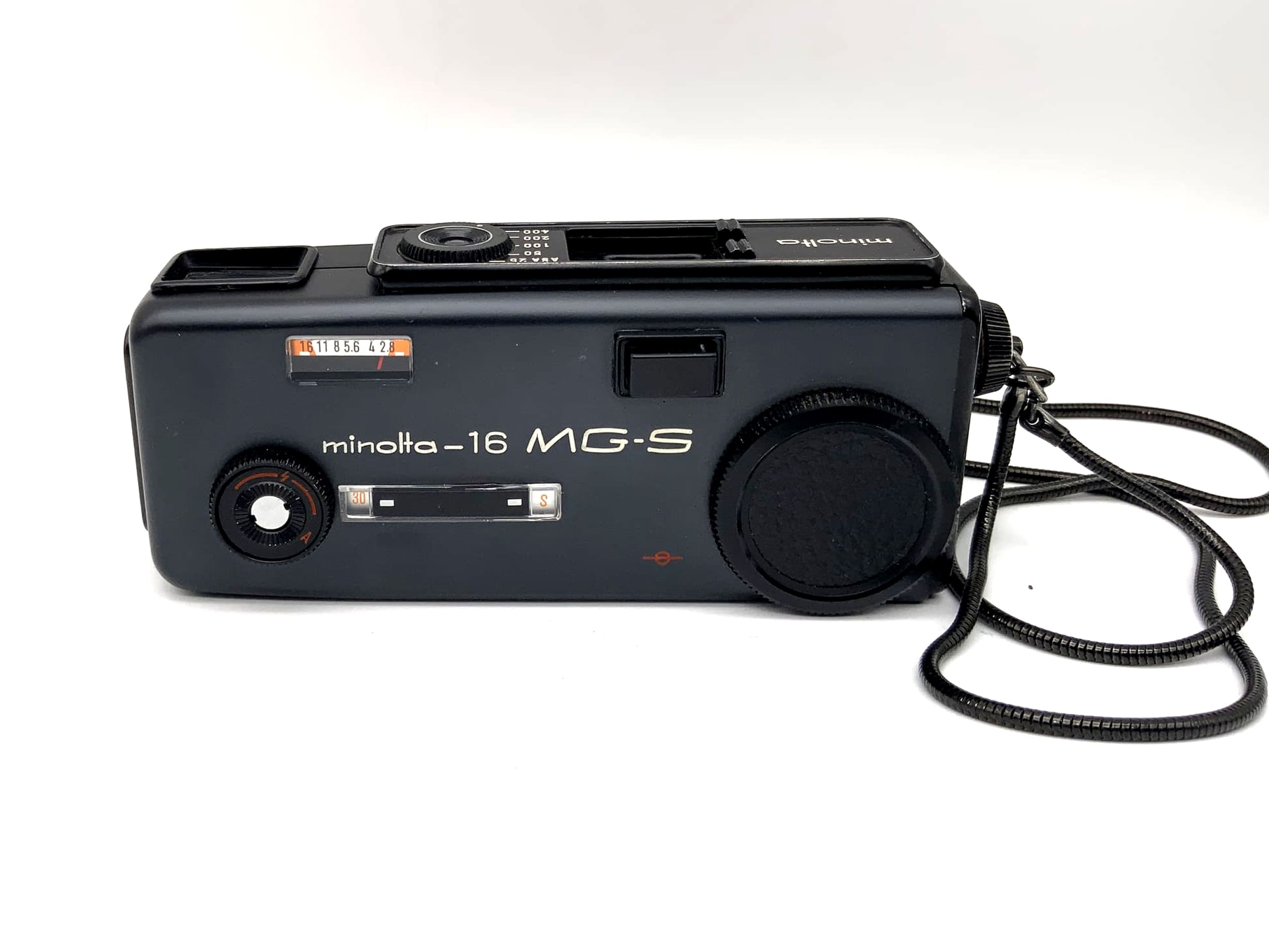 Minolta 16 MG - S miniature camera with 1:2.8 23mm subminiature camera spy cam