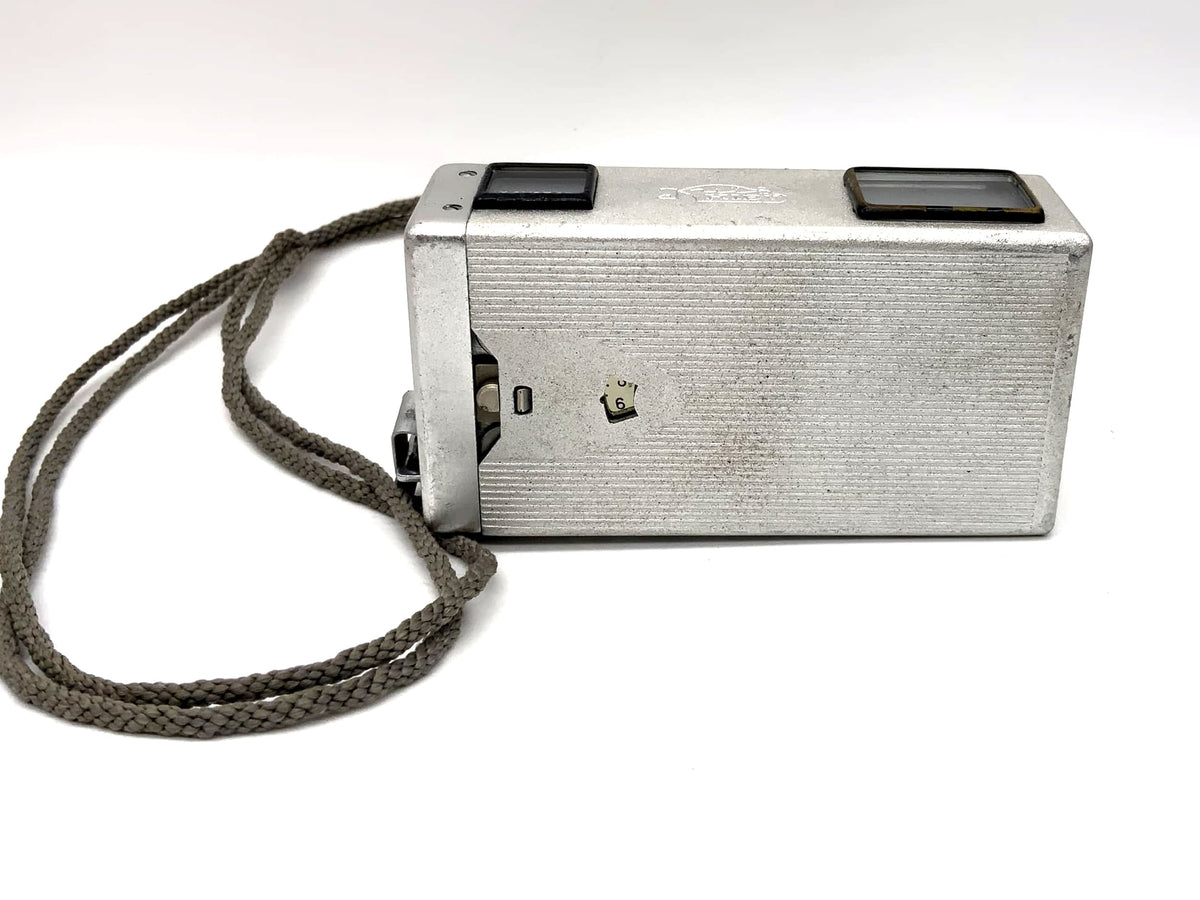 Caméra miniature Kiev Vega 2 avec objectif subminiature Industar M 1:3.5/23mm, caméra espion