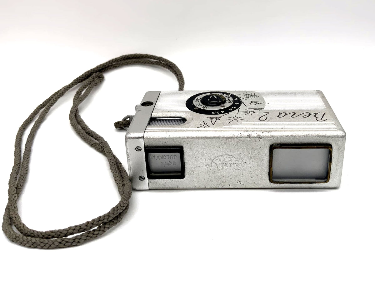 Caméra miniature Kiev Vega 2 avec objectif subminiature Industar M 1:3.5/23mm, caméra espion