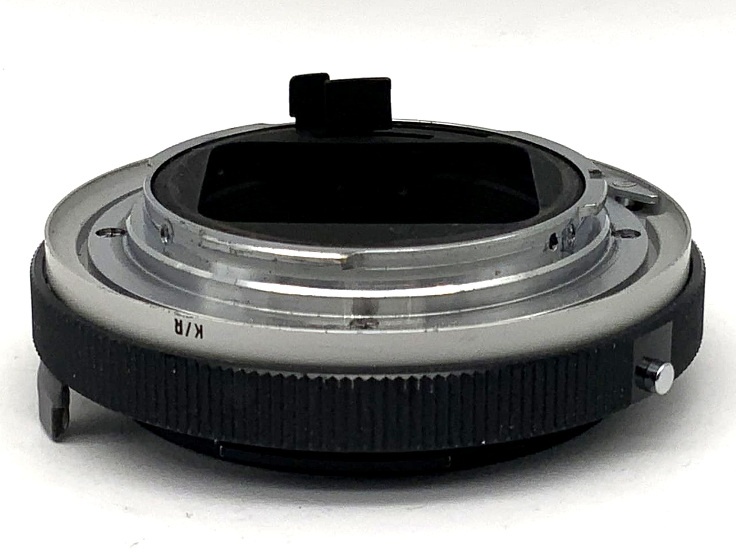 Adaptateur de monture d'objectif (Adaptall 2 -> Konica AR)