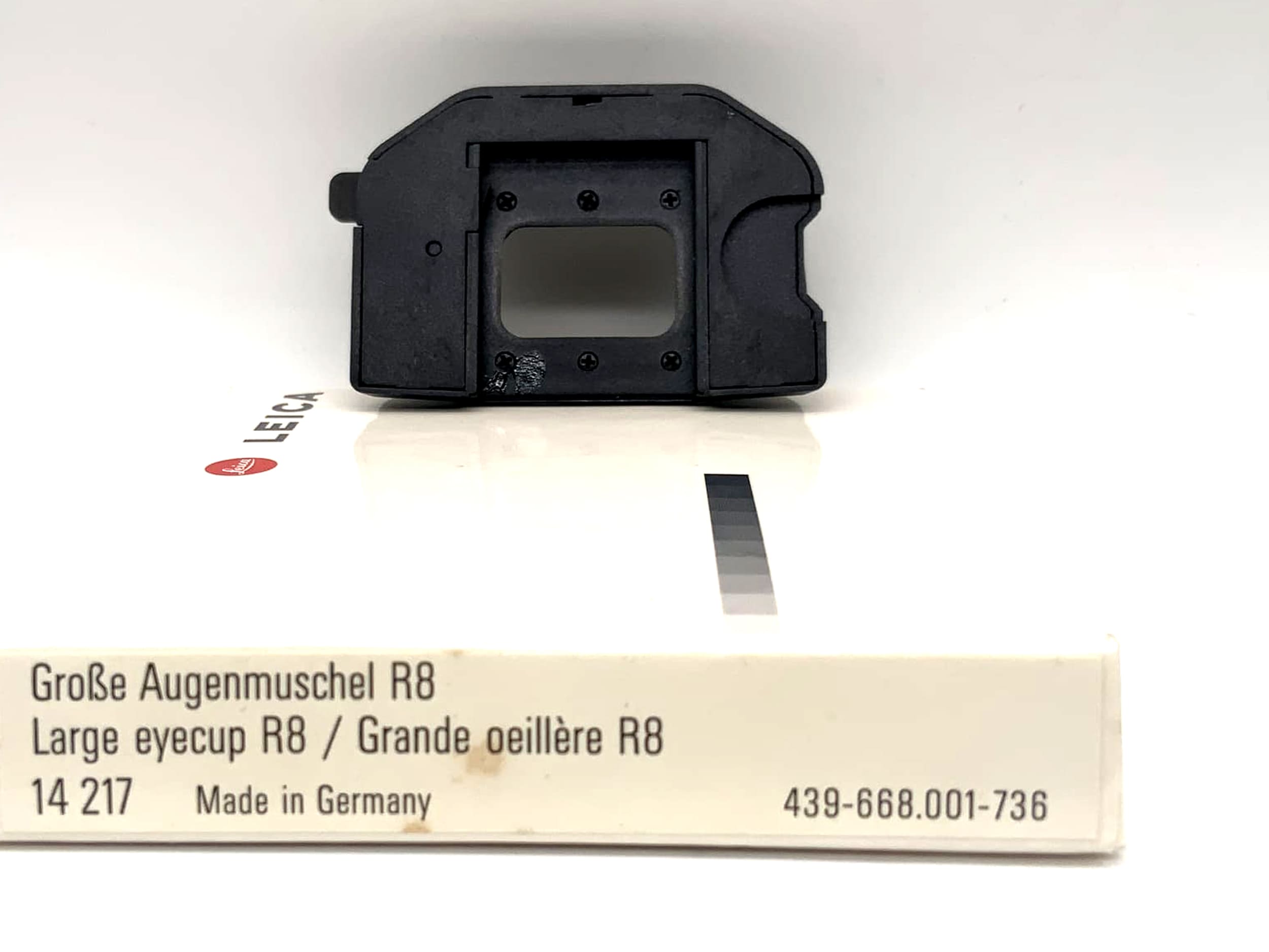 Leica eyecup 14217 for Leica R8, R9 in original packaging