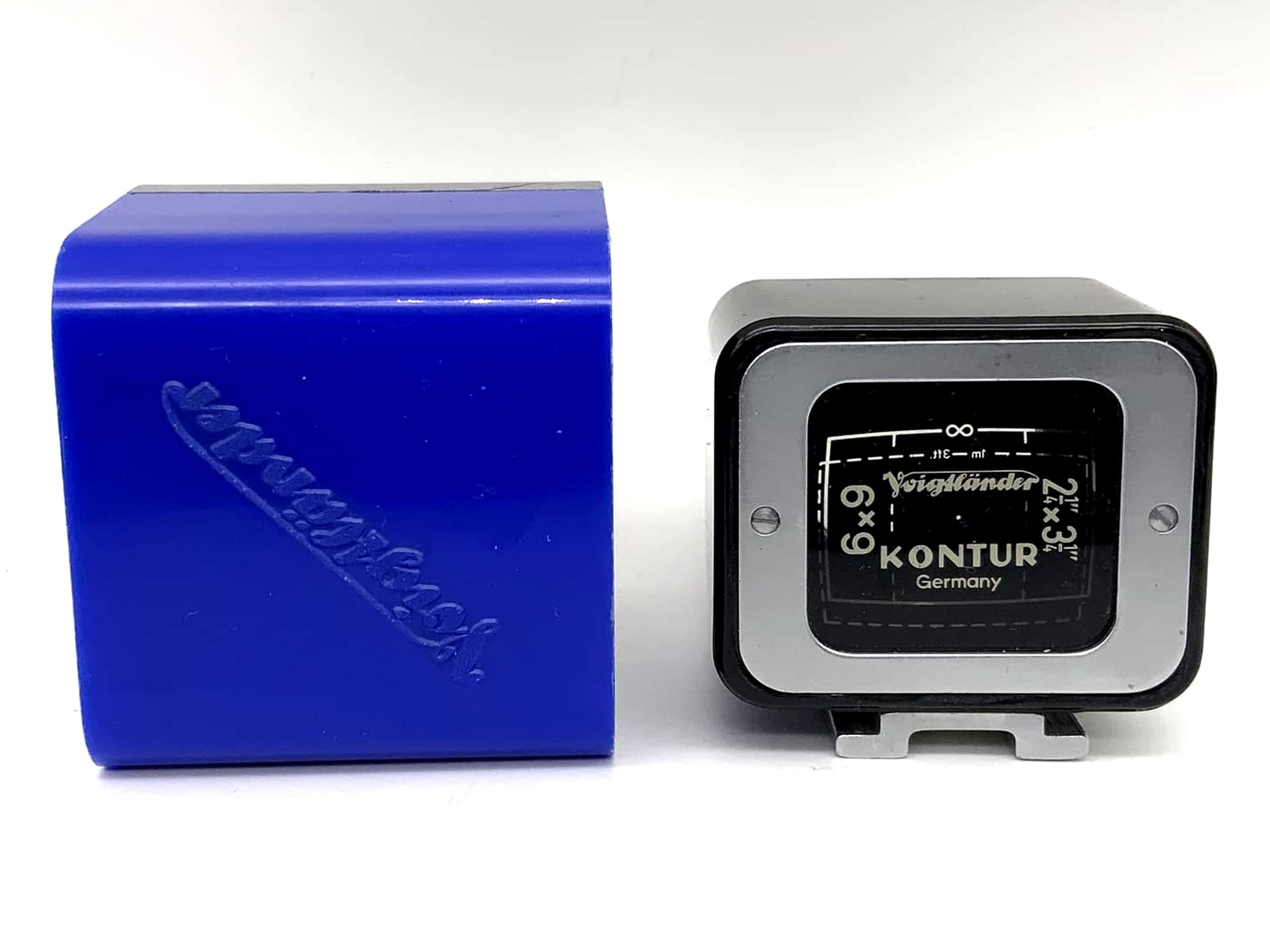 Voigtländer contour viewfinder 6x9 frame viewfinder 2 1/4" x 3 1/4" with case