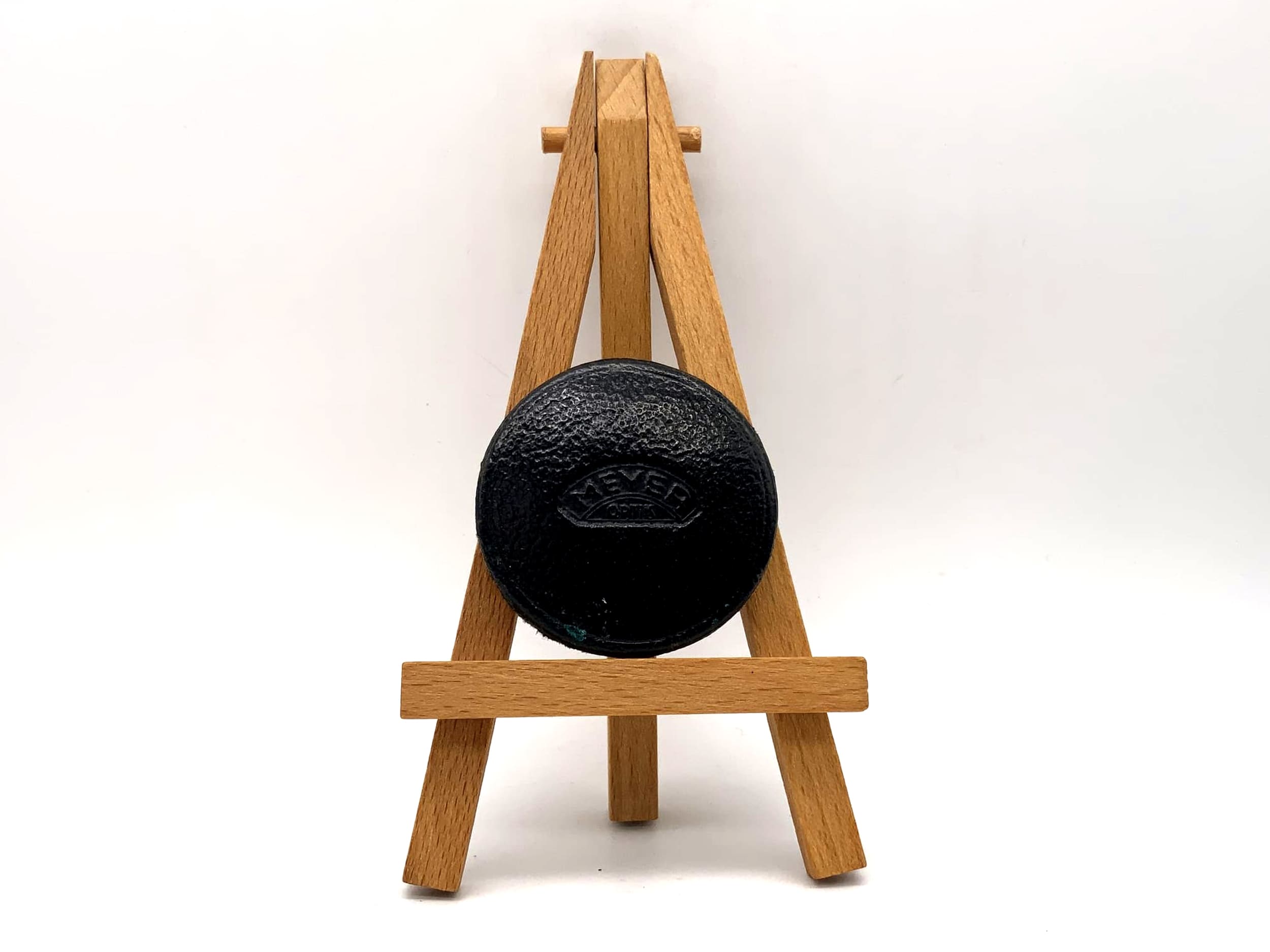 Meyer Optik 37mm Slip-On Leather Lens Cap