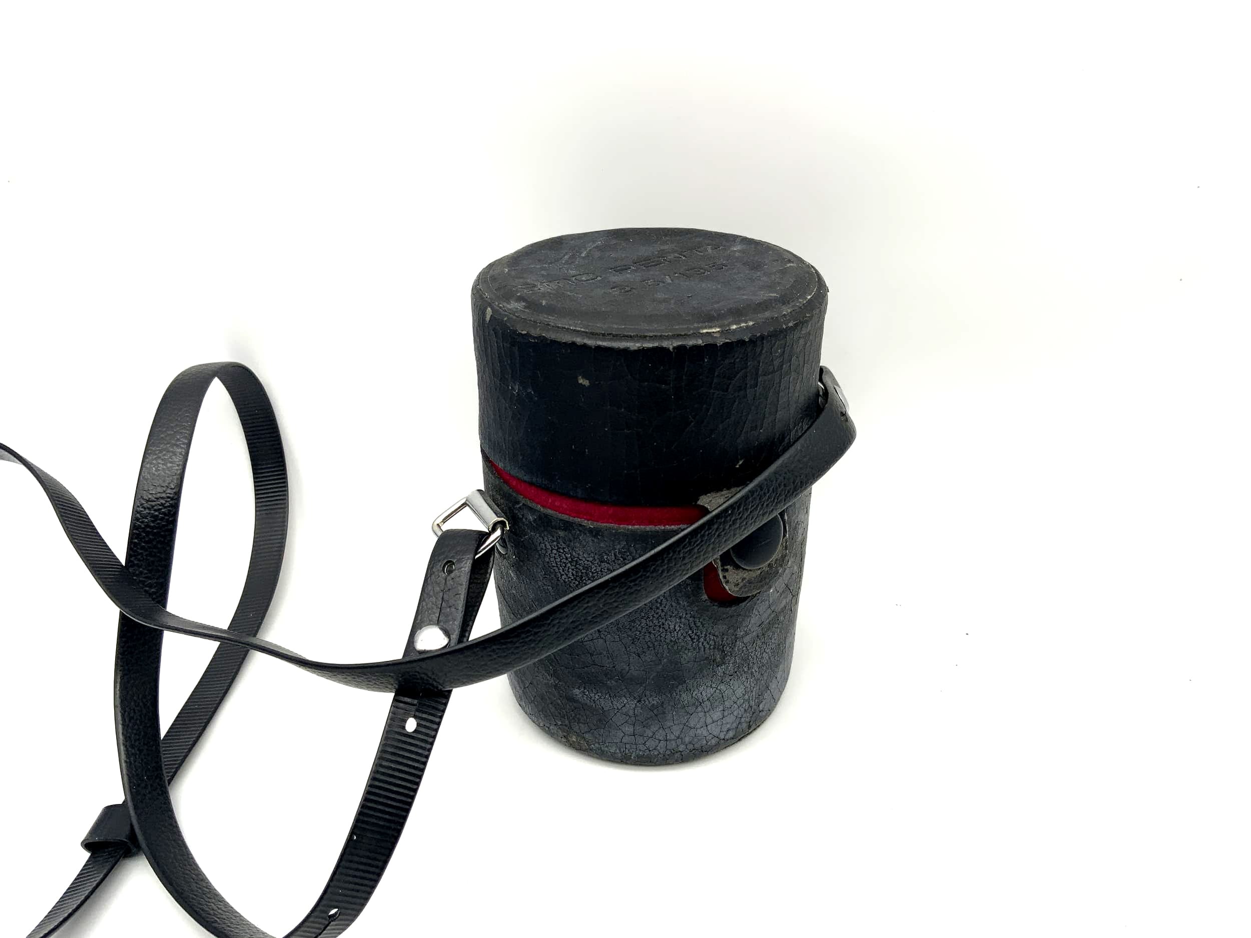 Étui rigide Asahi pour objectif Pentax 3.5/135 noir pour objectif Pentax SMC