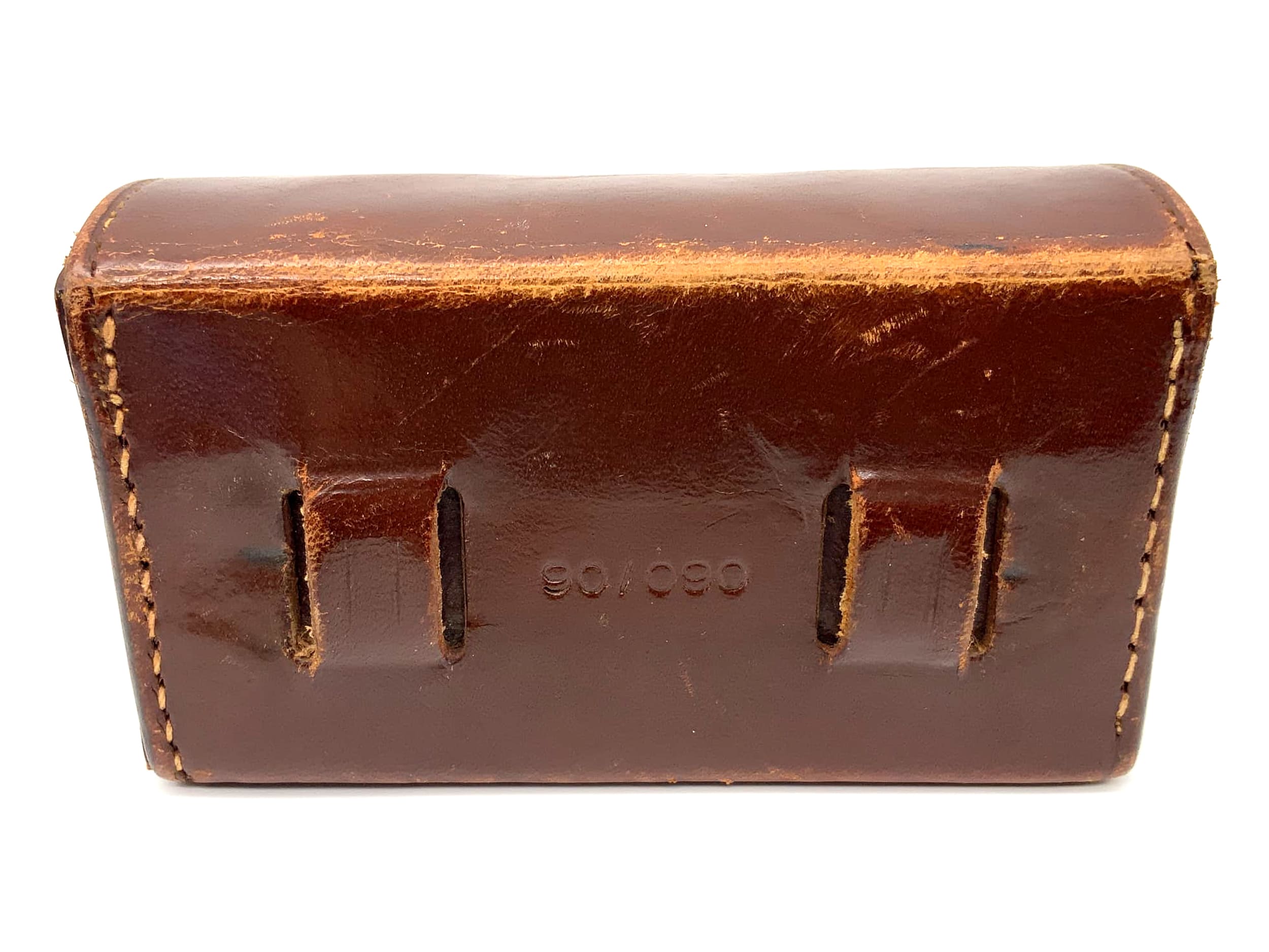 Étui Voigtländer Ready Bag 90/090 en cuir marron pour diaphragme + filtre