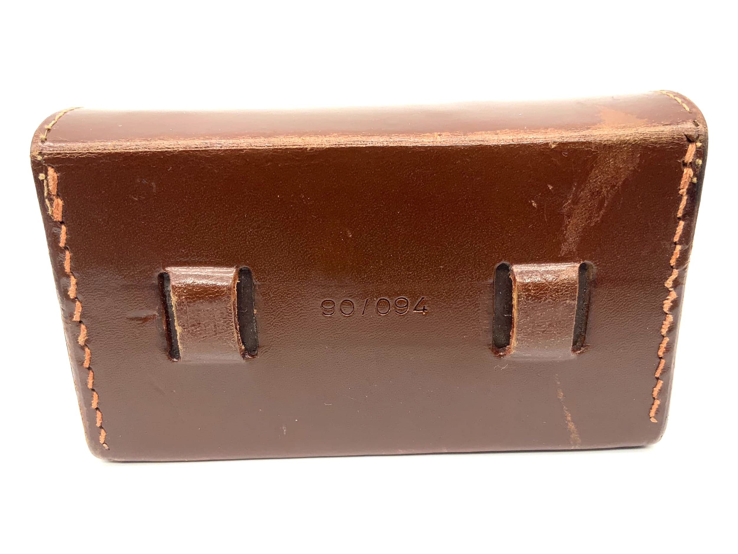 Étui Voigtländer Ready Bag 90/094 en cuir marron pour diaphragme + filtre