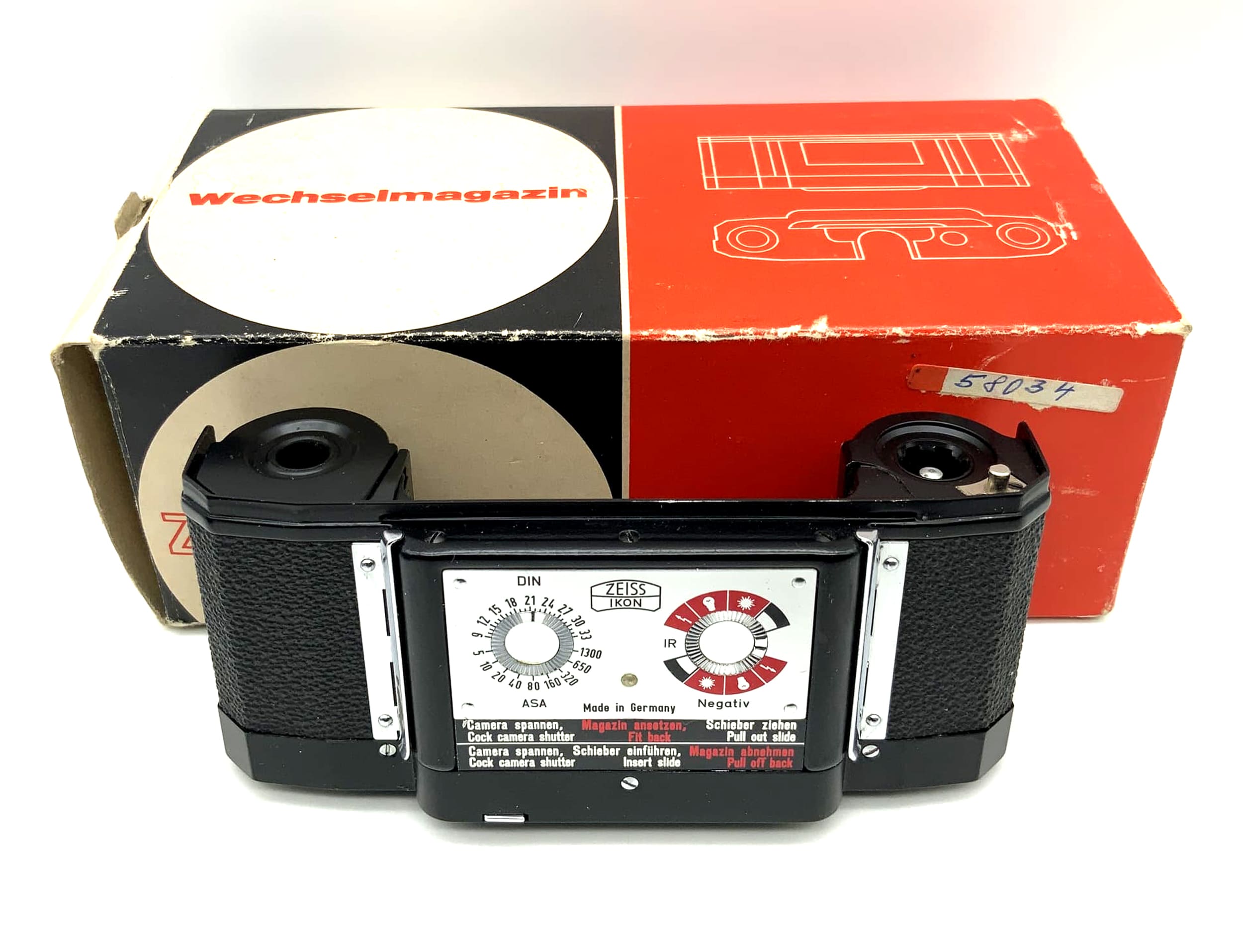 Chargeur interchangeable Zeiss Ikon 200302 avec plaque arrière chromée pour Contaflex et emballage d'origine