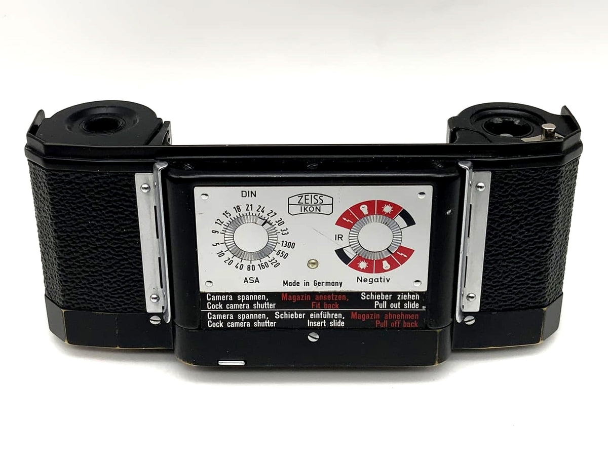 Zeiss Ikon interchangeable magazine 200302 black backplate for Contaflex