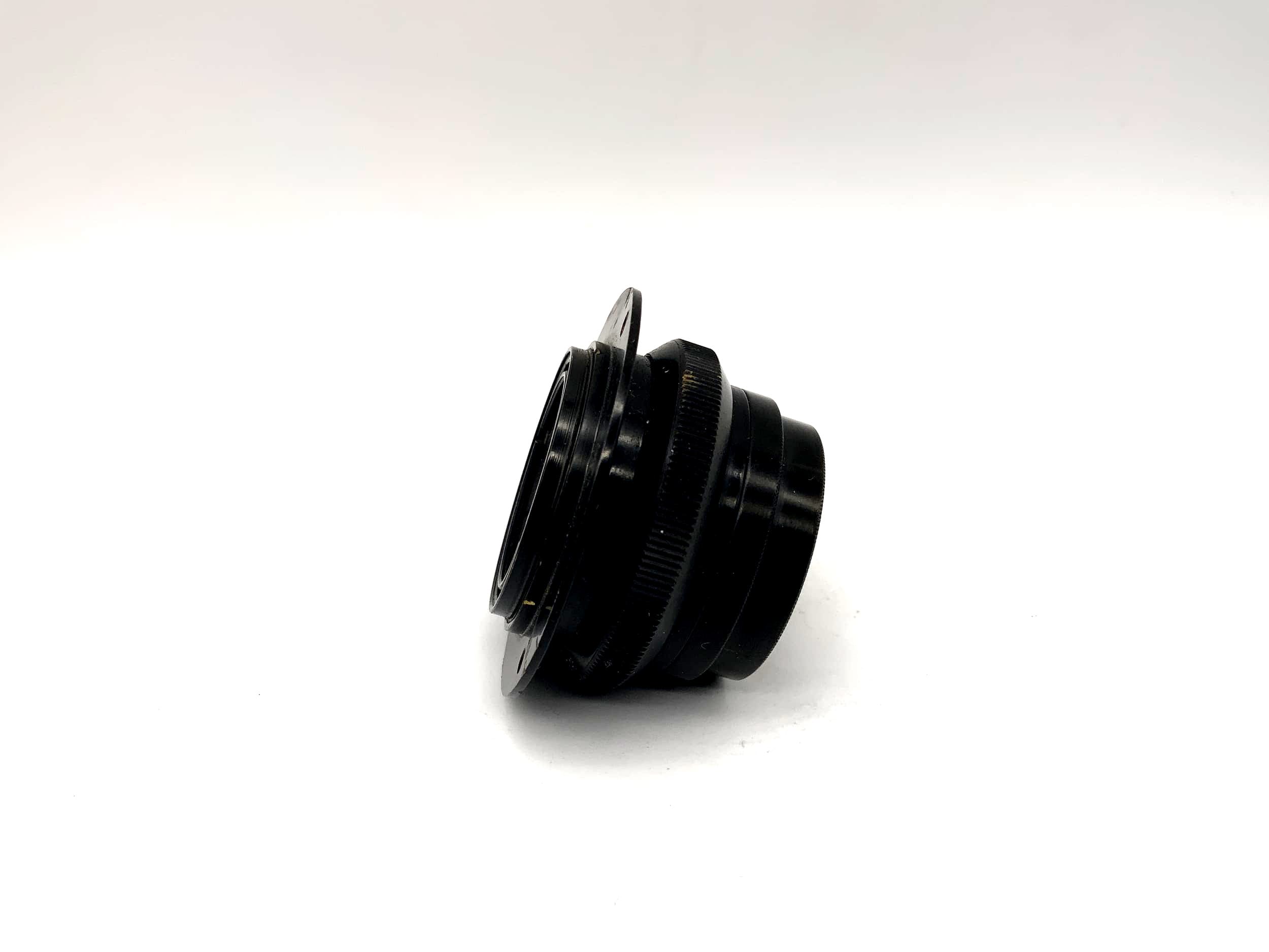 Objectif Carl Zeiss 12 cm 1:6.3 S-Tessar rouge T 120 mm pour appareil photo à plaque 33 mm ?